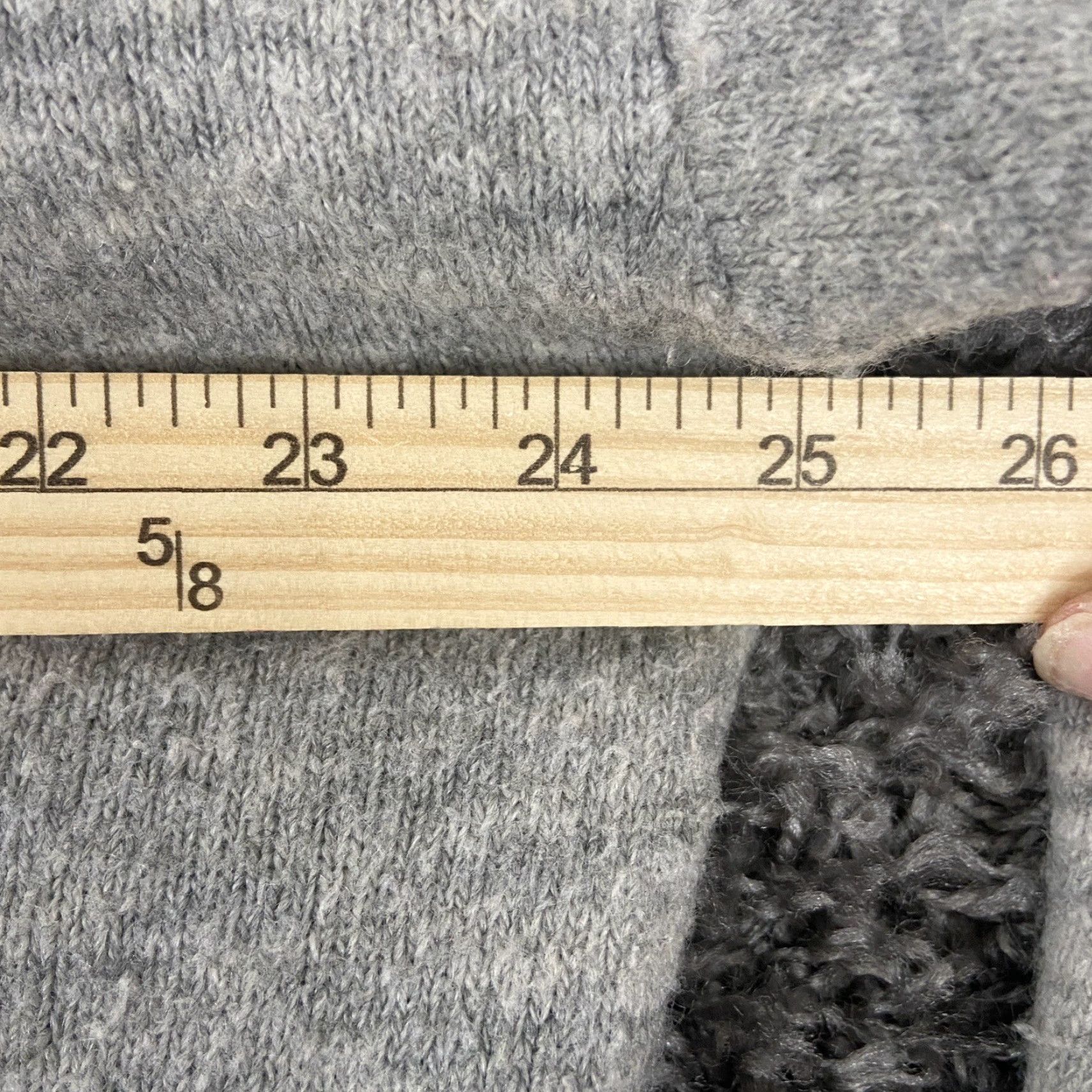 H&M H&M VINTAGE Gray Pullover Sweater Women’s Medium V-Neck Long Sleeve Size M / US 6-8 / IT 42-44 - 7 Thumbnail