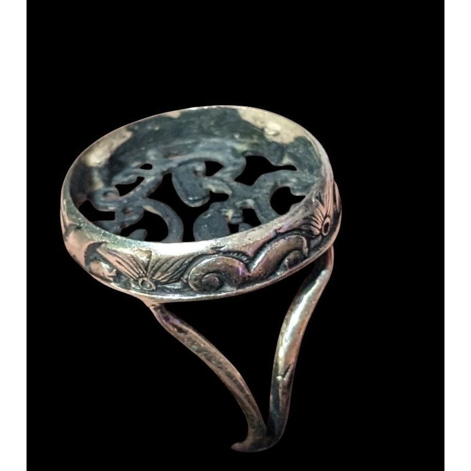 Other Vintage Sterling Silver Floral Scroll Concave Ring Size 7 1/ Size ONE SIZE - 14 Thumbnail