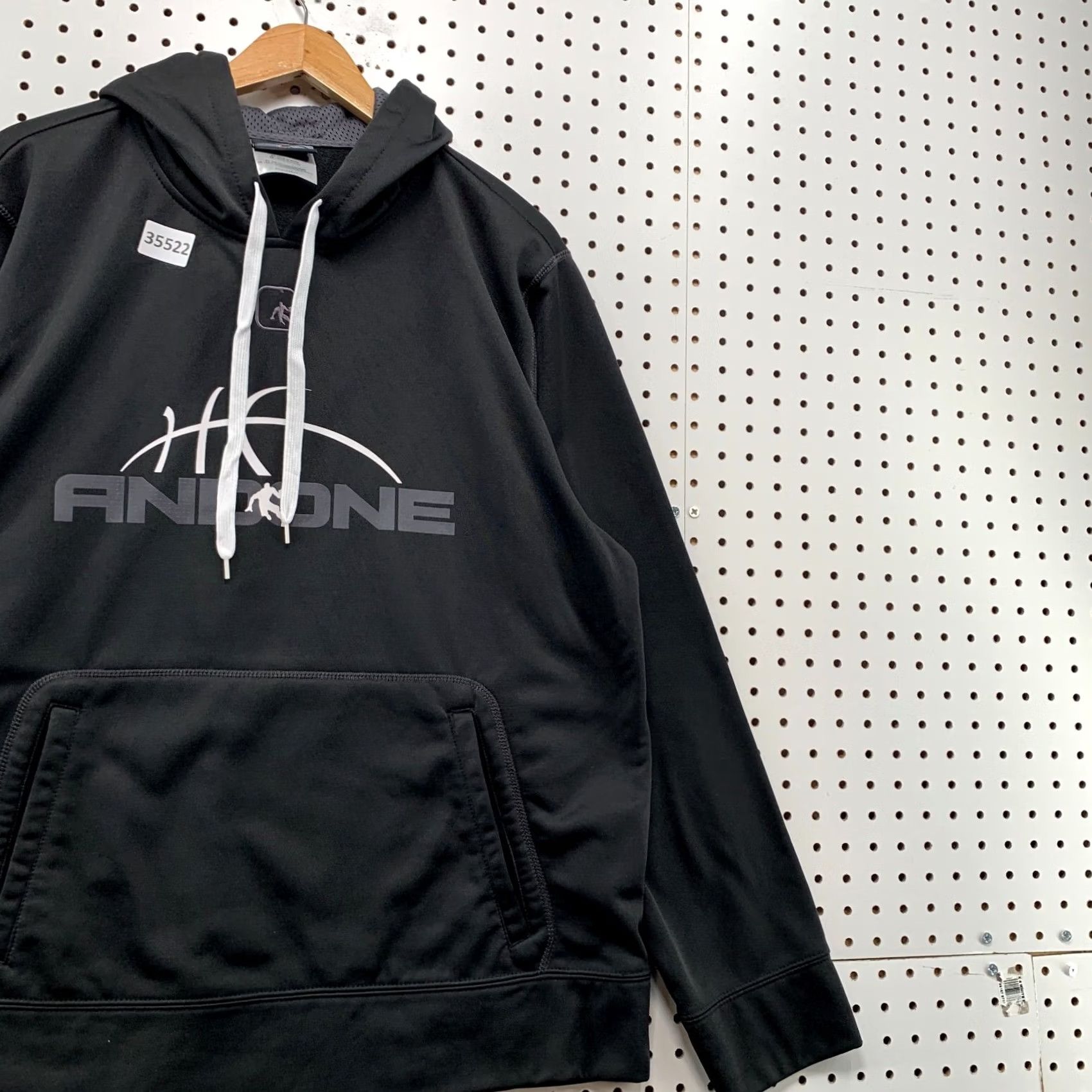 Vintage VINTAGE AND1 Hoodie Sweatshirt Mens Black Large Hooded Pullover 24x28.5 Size US L / EU 52-54 / 3 - 4 Thumbnail