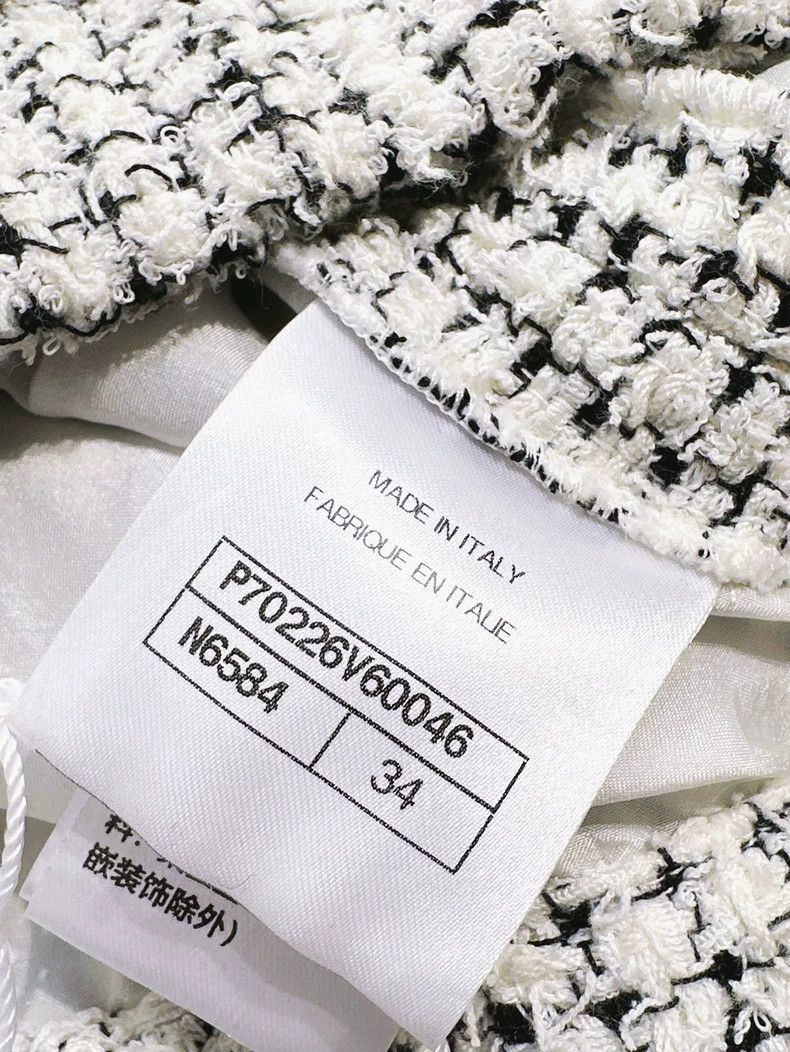 Chanel Chanel 21P Spring and Summer Preview Series White Plaid Ch Size XXS / US 00 / IT 34 - 6 Thumbnail