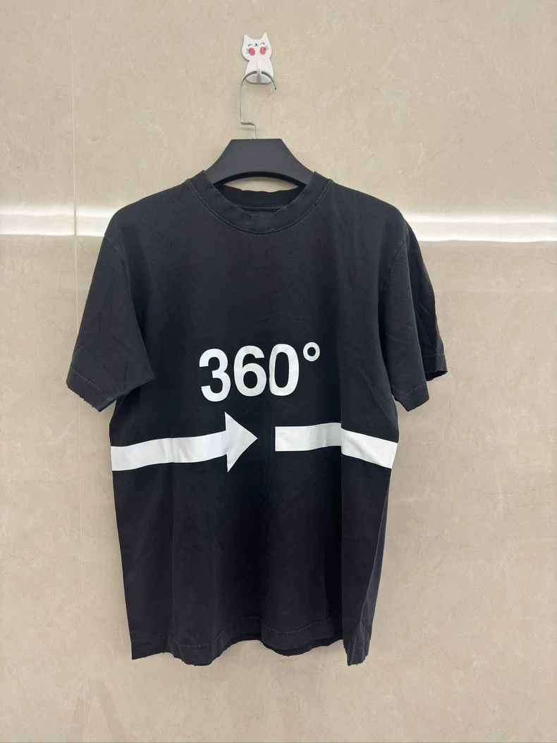 Balenciaga Balenciaga 360 short sleeves Size US M / EU 48-50 / 2 - 1 Thumbnail