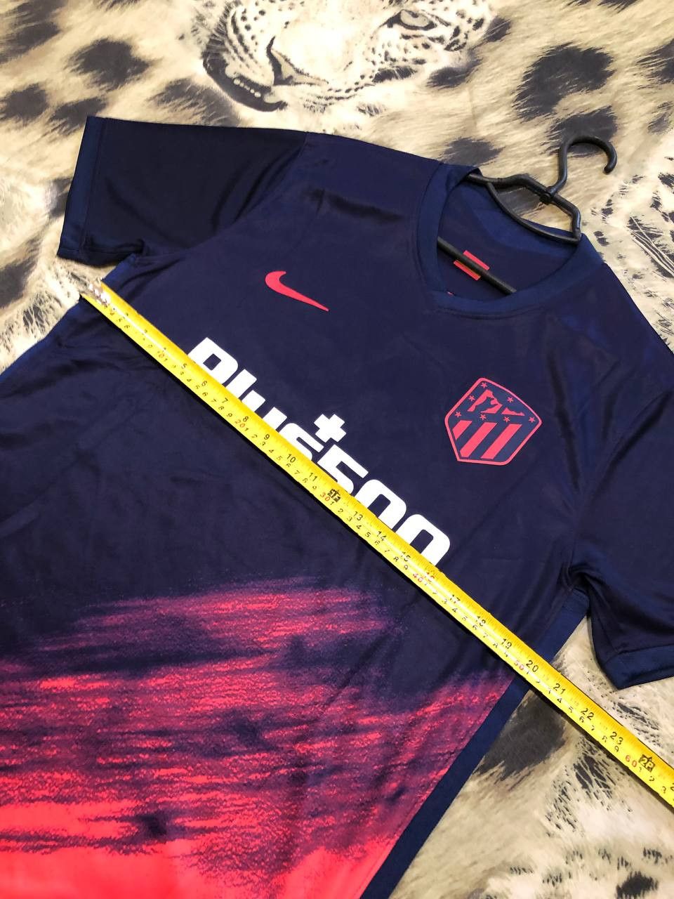 Nike Nike Football Shirt Atletico Madrid Home Soccer jersey Size US L / EU 52-54 / 3 - 12 Thumbnail