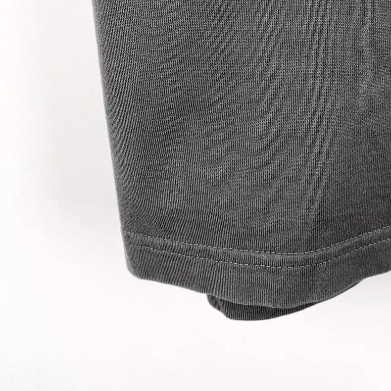 Louis Vuitton Louis Vuitton 24 grey cotton crewneck T-shirt with logo pr Size US M / EU 48-50 / 2 - 4 Thumbnail