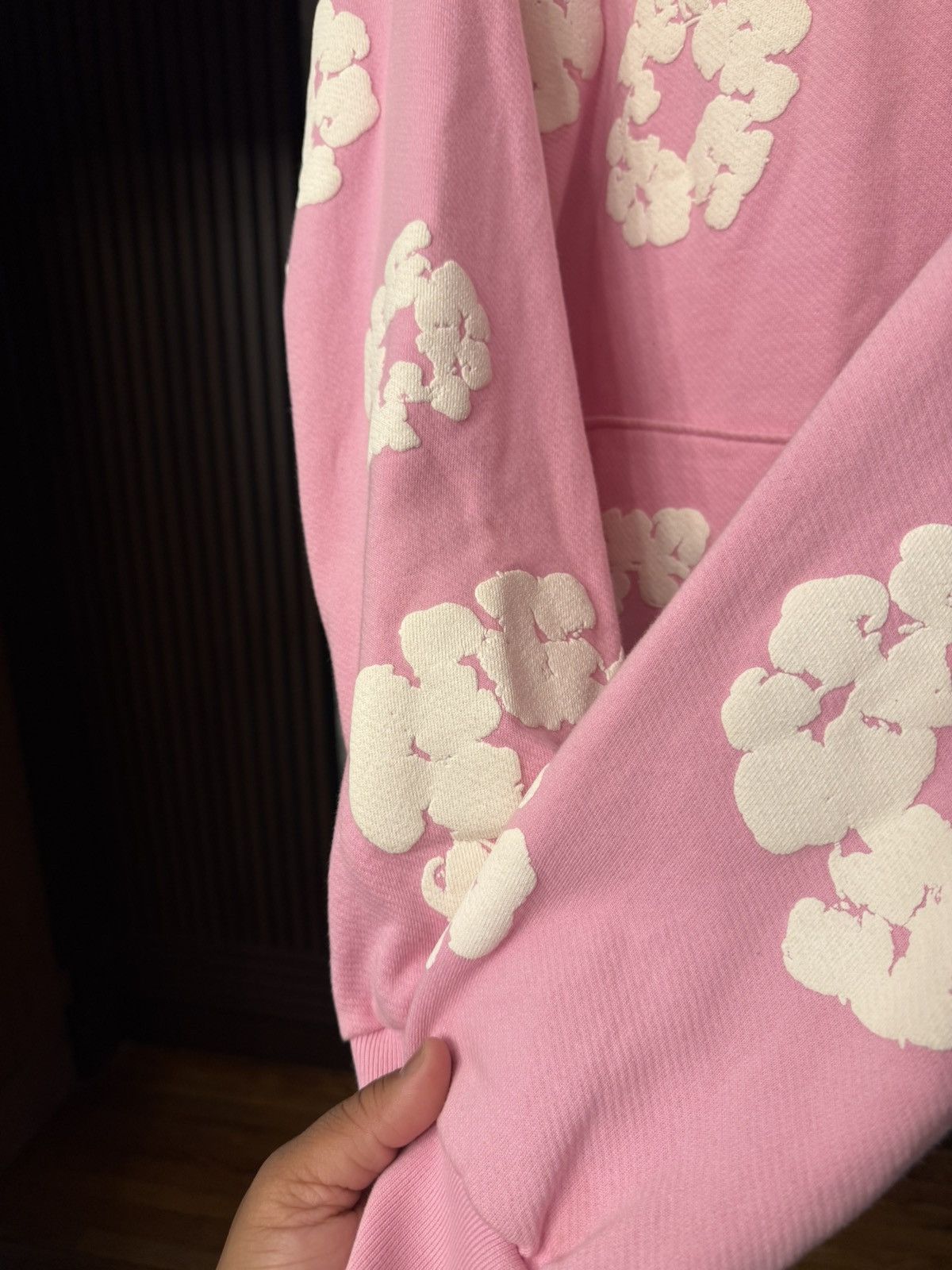 DENIM TEARS Denim Tears Pink Wreath Hoodie Size Large Size US L / EU 52-54 / 3 - 6 Thumbnail