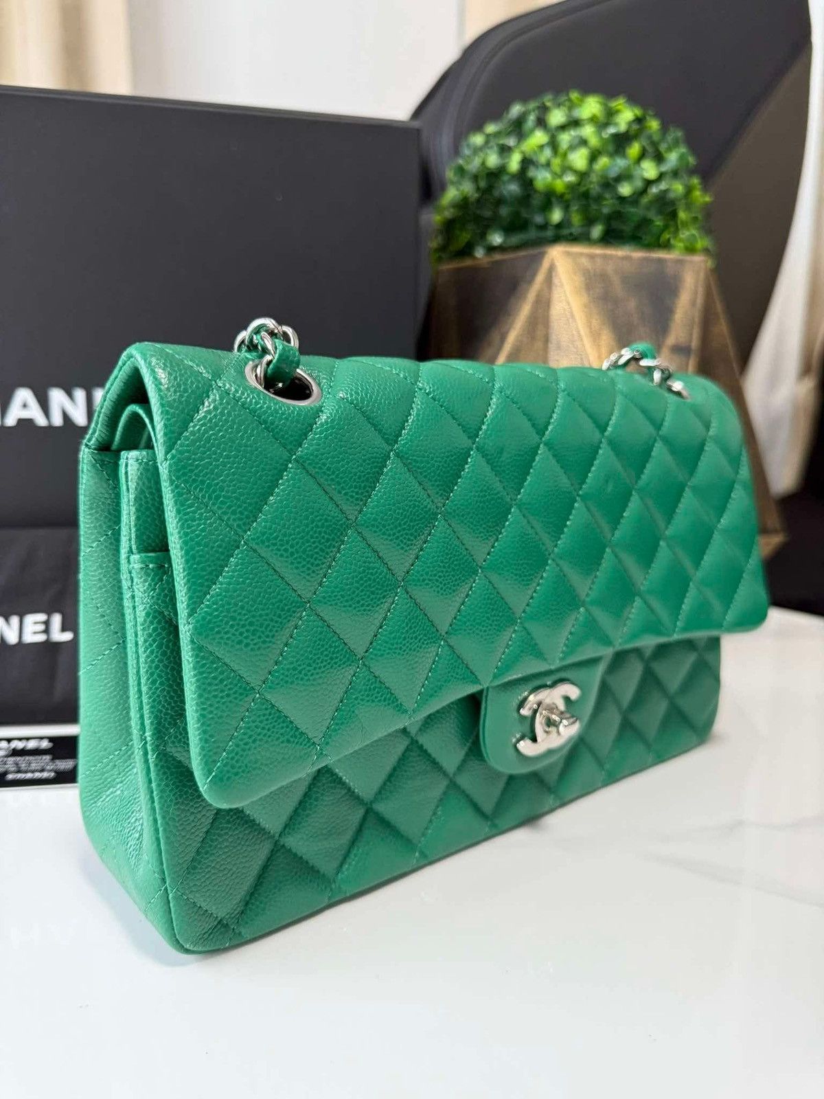 Chanel Chanel Double Flap Caviar Medium Size ONE SIZE - 2 Thumbnail