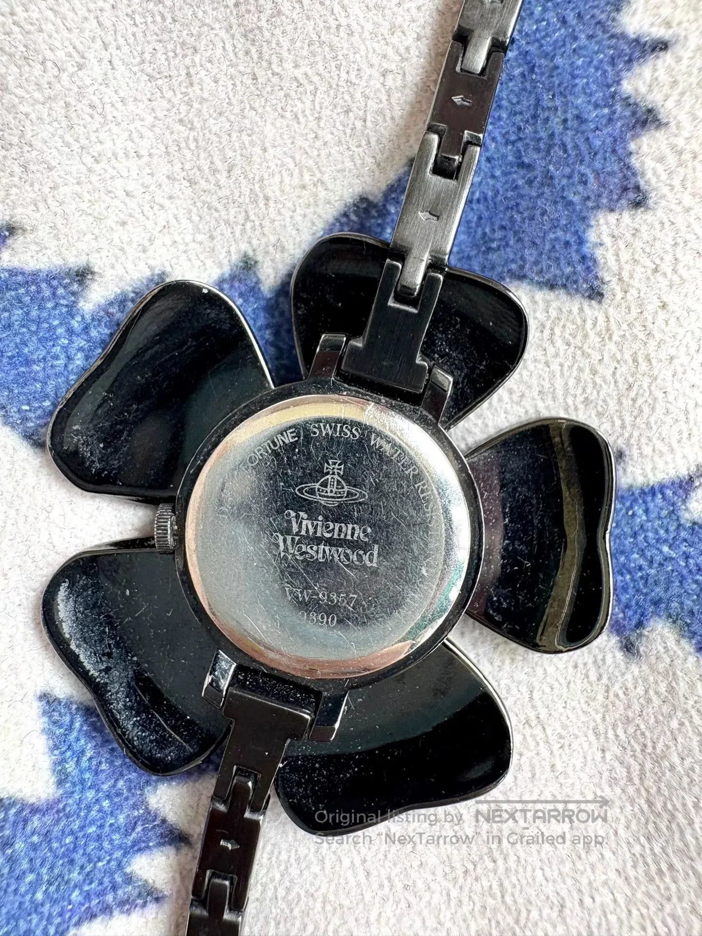 Vivienne Westwood Vivienne Westwood Skull Flower Watch. Size ONE SIZE - 7 Thumbnail