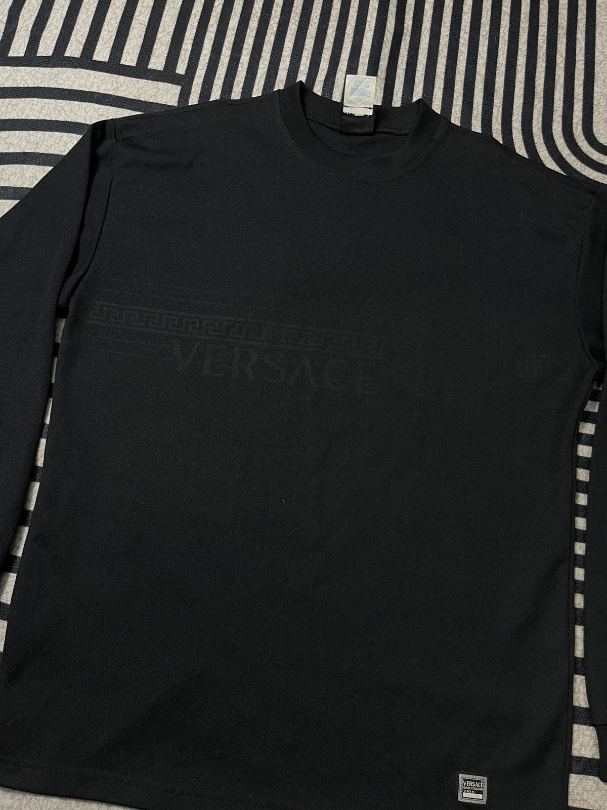 Versace Jeans Couture 90s VERSACE JEANS COUTURE SHADOW LOGO SWEATSHIRT Size US XXL / EU 58 / 5 - 4 Thumbnail