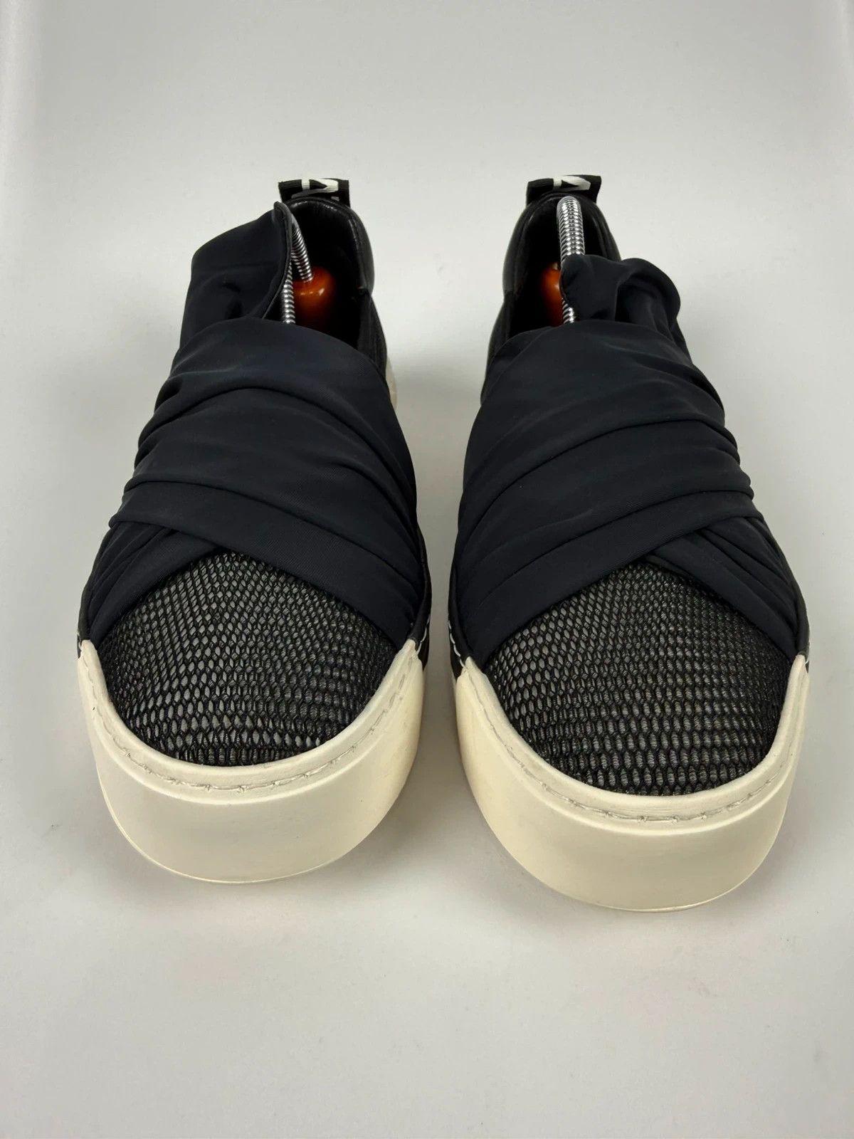 VIC MATI Vic Matie Bow Sneakers size 37 Size US 7 / IT 37 - 5 Thumbnail