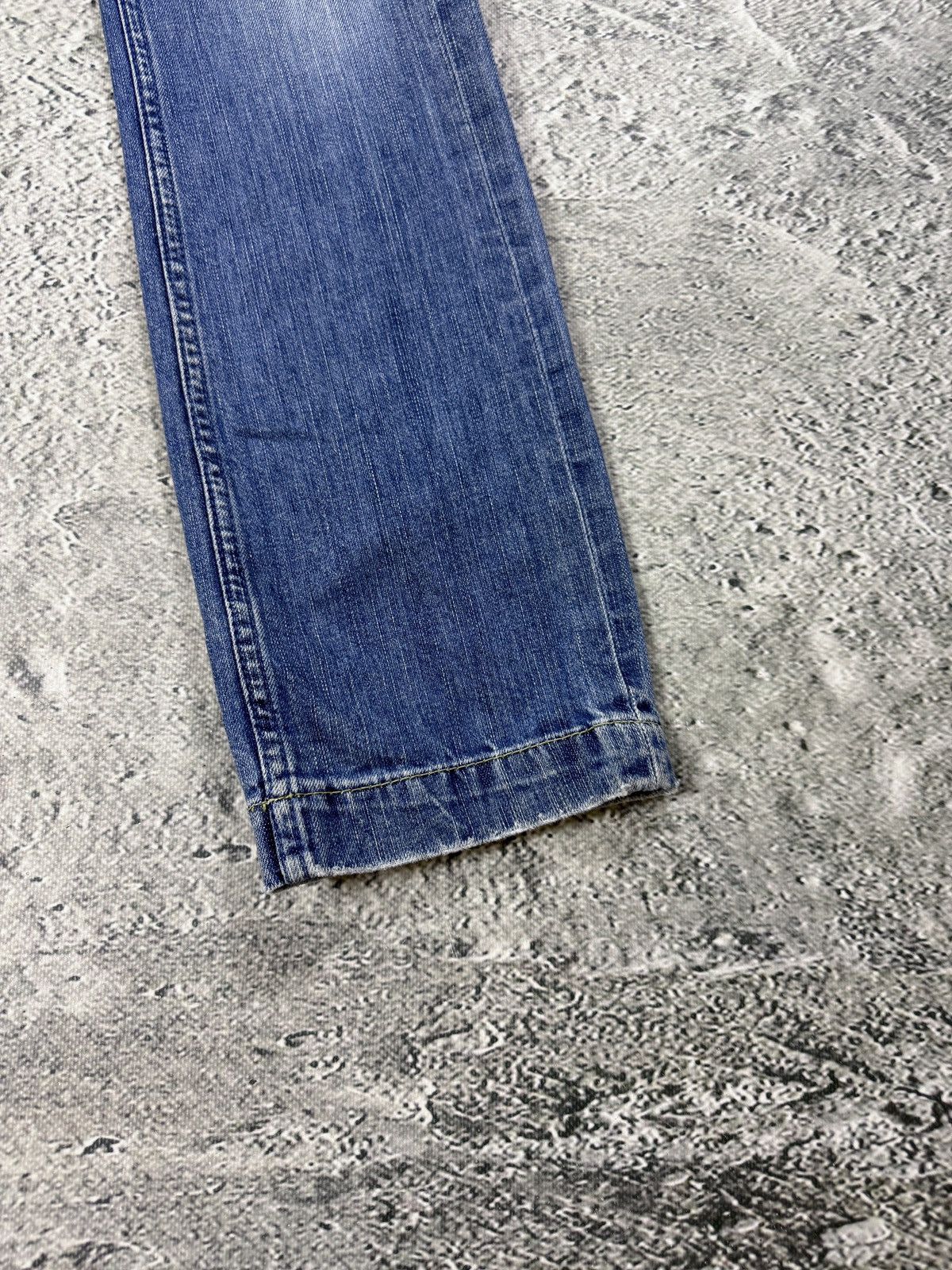 Miss Sixty Y2K Vintage Miss Sixty Jeans Bootcut Low Rise Size 28" / US 6 / IT 42 - 4 Thumbnail