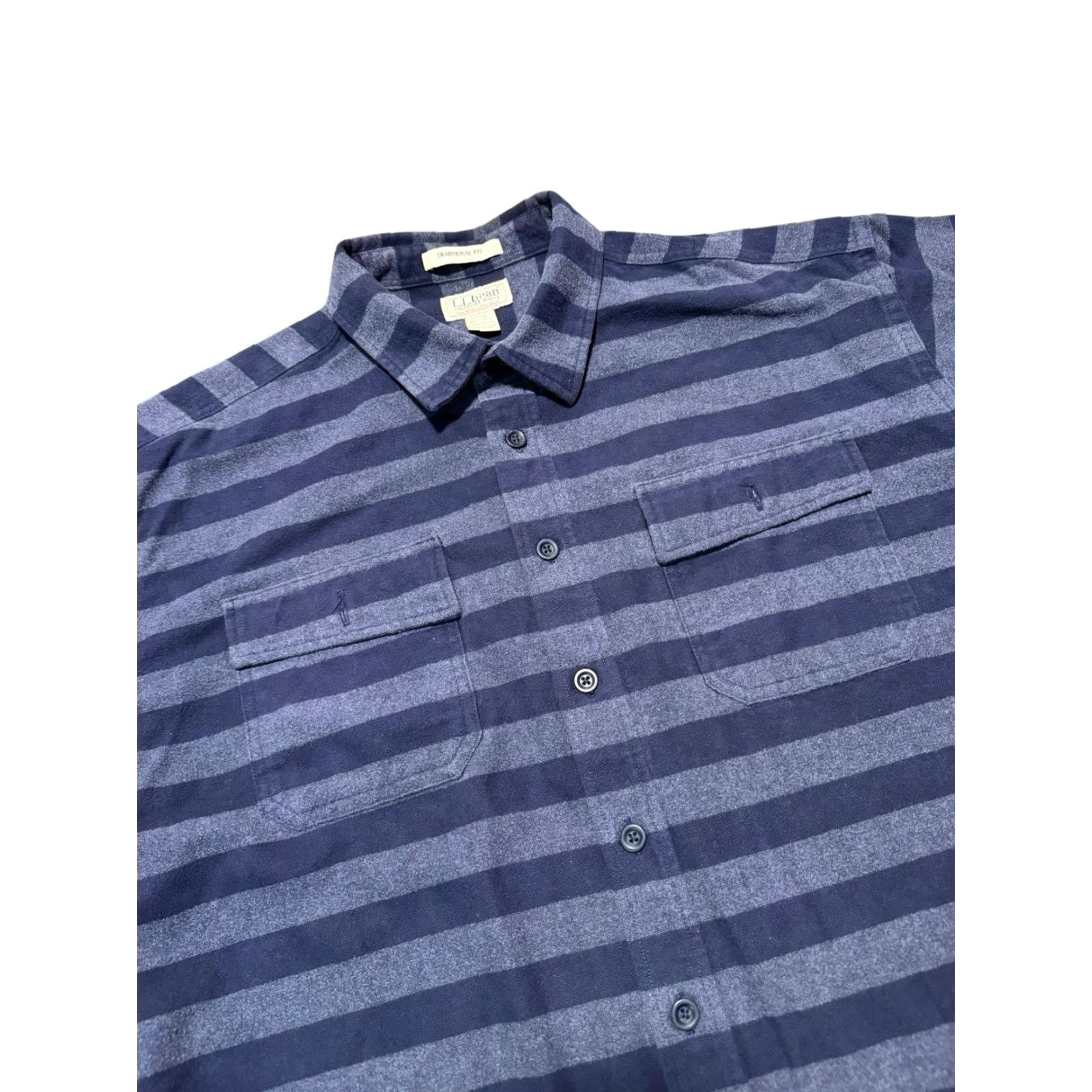 Vintage VINTAGE L.L. Bean Chamois Flannel Shirt Men Blue Striped Heavy Traditional Fit Tall XXL Regular Button-Up Long Sleeve Size 2XLT Size US XXL / EU 58 / 5 - 6 Thumbnail