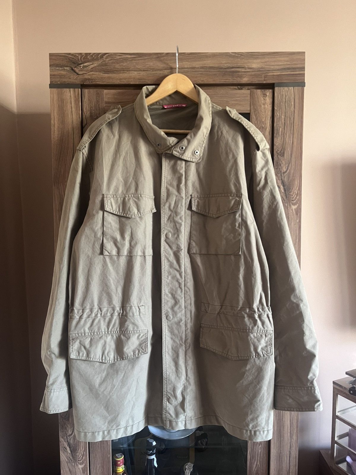 Versace Versace Classic Beige Multipocket Workwear Zip Up Jacket 54 Size US L / EU 52-54 / 3 - 1 Thumbnail