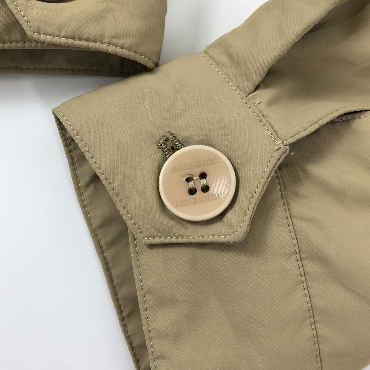 Burberry × Vintage Vintage Burberry jacket Size US M / EU 48-50 / 2 - 10 Thumbnail
