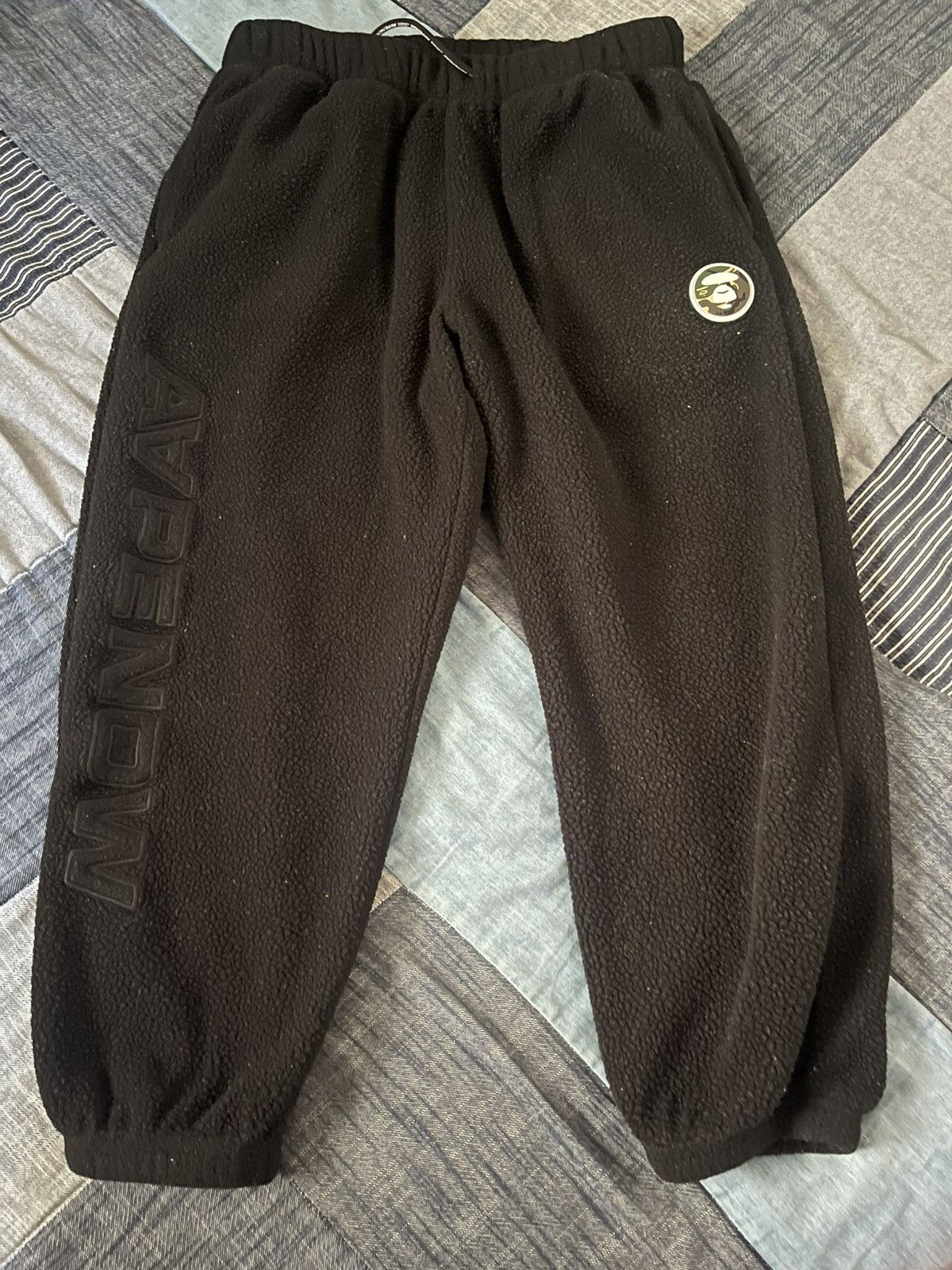Aape BAPE/AAPE Fuzzy Sweatpants Size US 34 / EU 50 - 1 Thumbnail