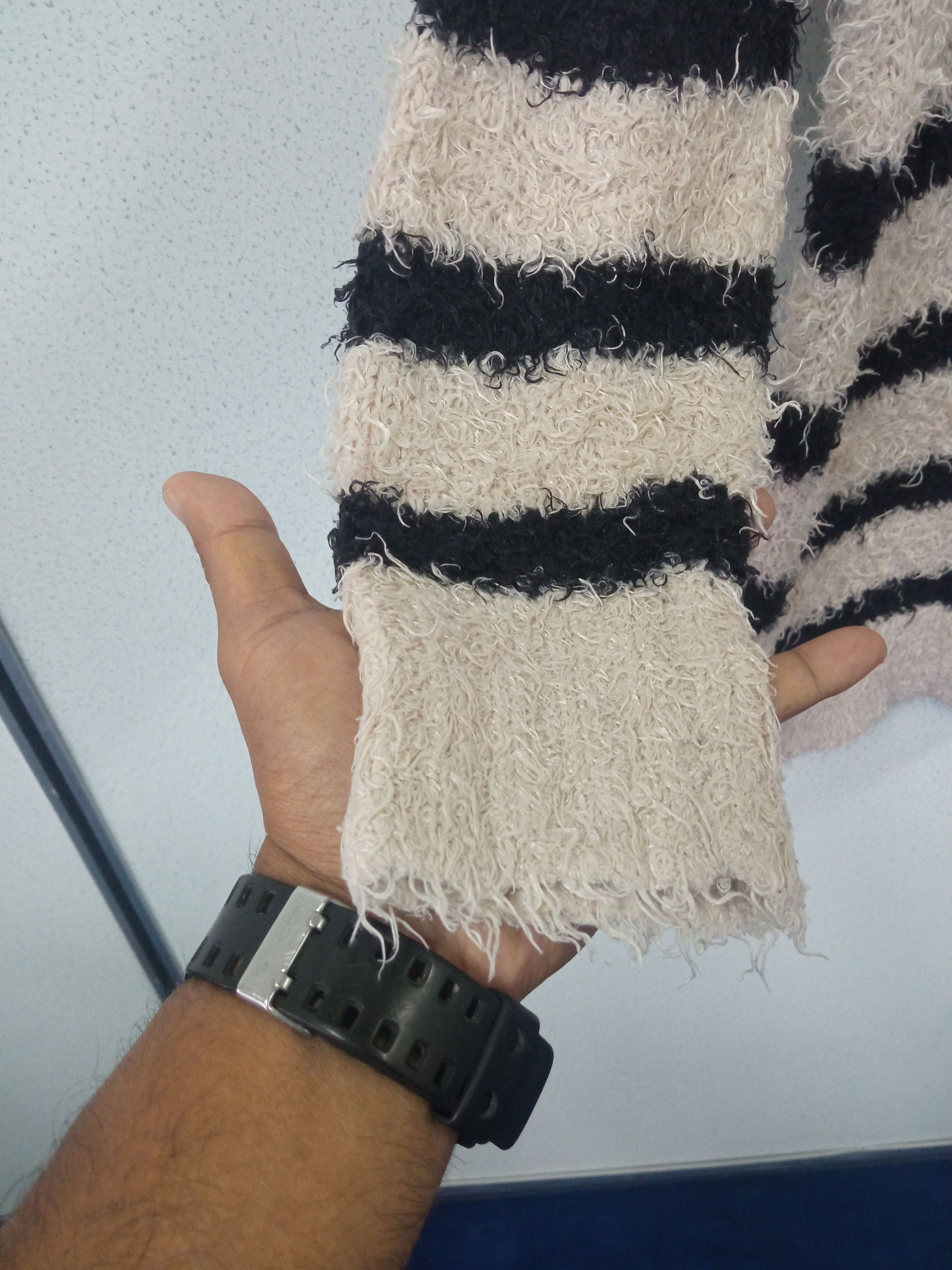 Japanese Brand Unbranded Mohair Stripe V Neck Jumper Size L / US 10 / IT 46 - 9 Thumbnail