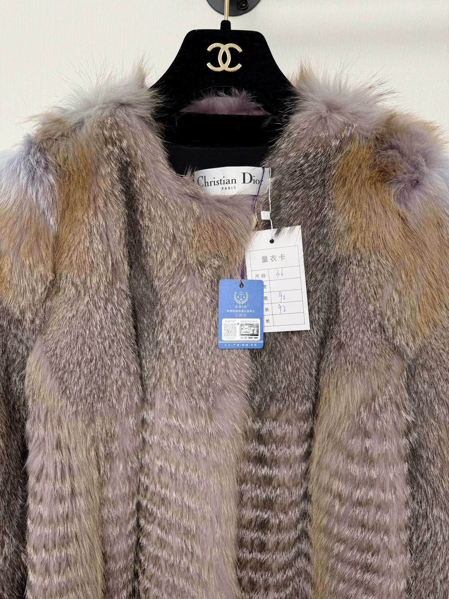 Dior Dior fox fur coat, authentic, size 36, Size S / US 4 / IT 40 - 3 Thumbnail