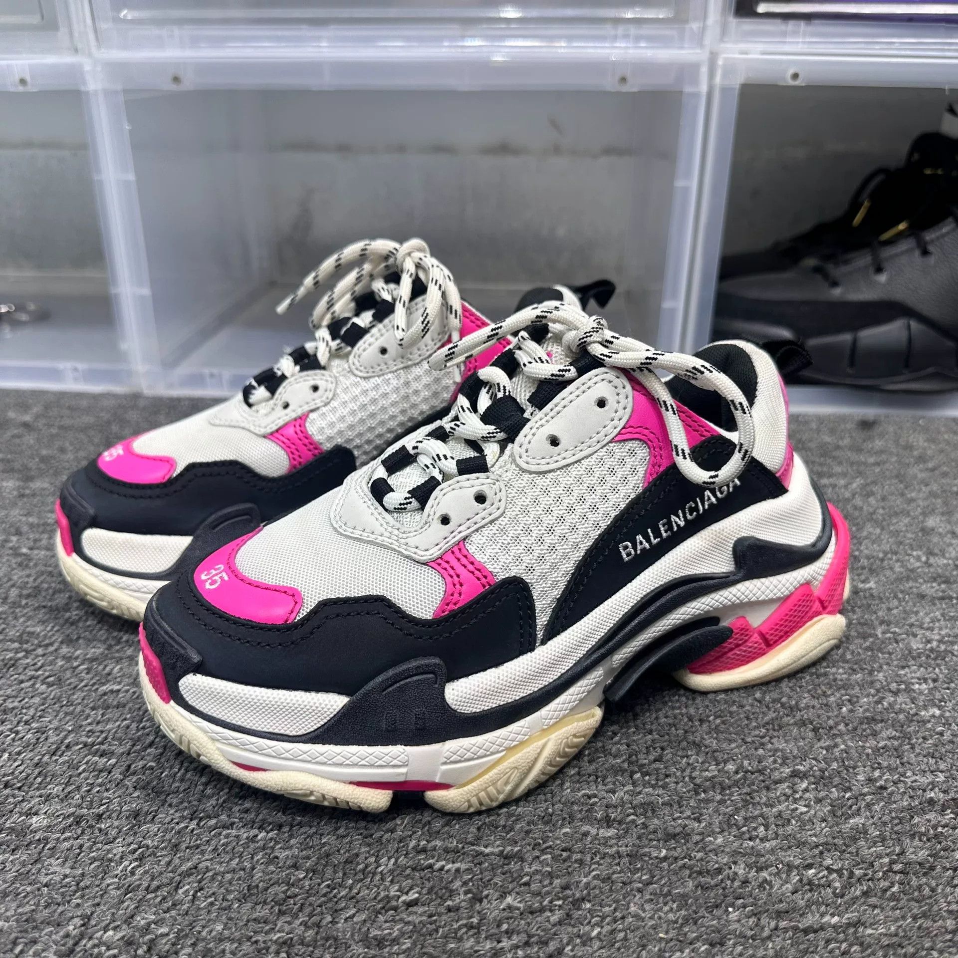 Balenciaga Balenciaga Pink Lowtop Sneakers us_5 Women Size US 5 / IT 35 - 1 Thumbnail