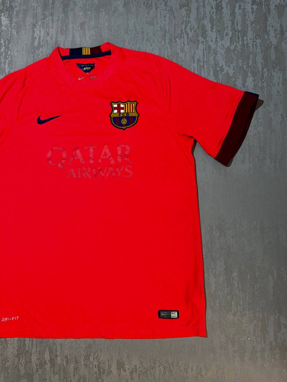Nike FC BARCELONA 2014/2015 AWAY Adult Size L NIKE shirt jersey Size US L / EU 52-54 / 3 - 3 Thumbnail