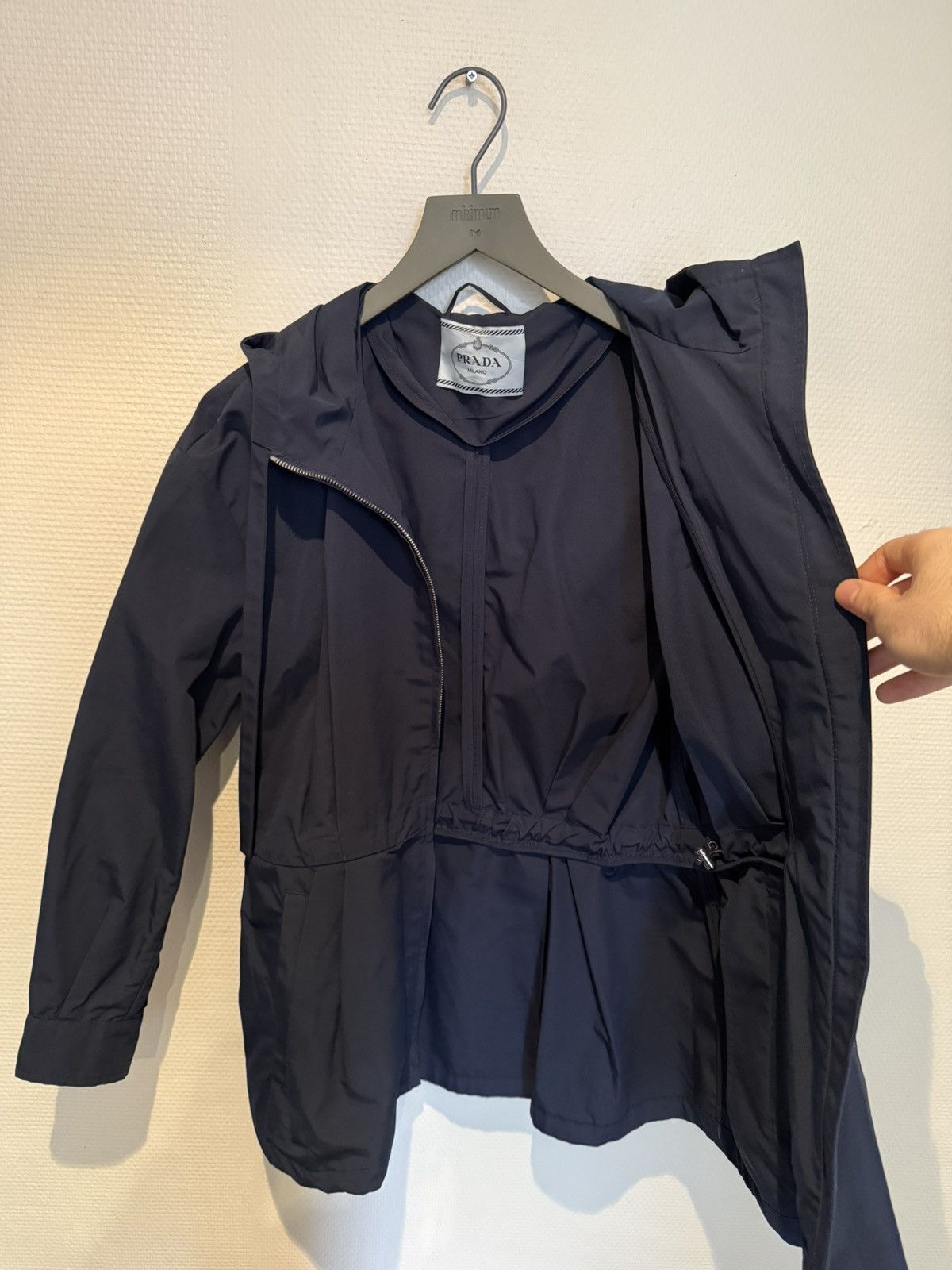 Prada Prada Hooded Raincoat Navy Technical Jacket Size S (IT 42) Size S / US 4 / IT 40 - 4 Thumbnail