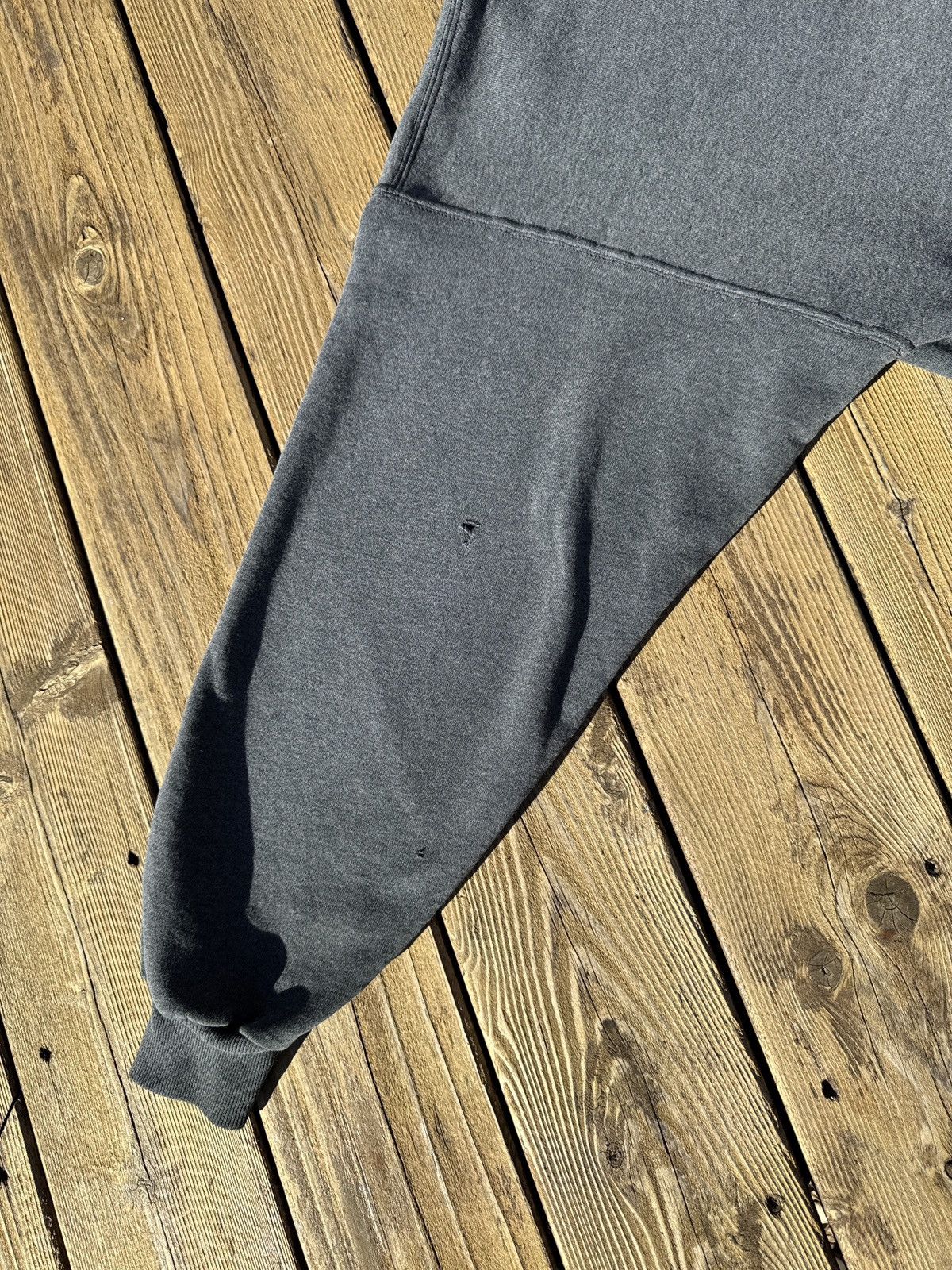 Vintage Vintage 80s Los Angeles Raiders Shield Logo Crewneck XL Size US XL / EU 56 / 4 - 10 Thumbnail