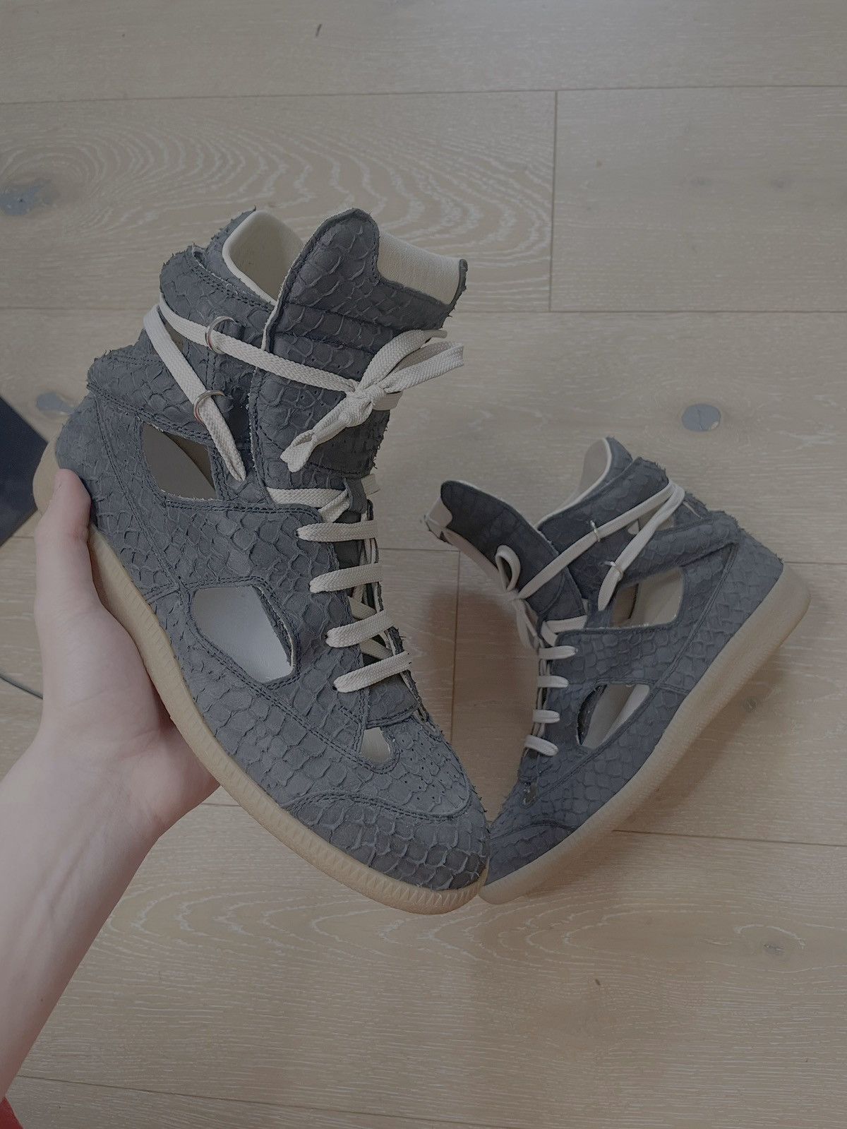 Maison Margiela Maison Margiela High-Top Sneakers – Size 41 Size US 7.5 / EU 40-41 - 1 Thumbnail