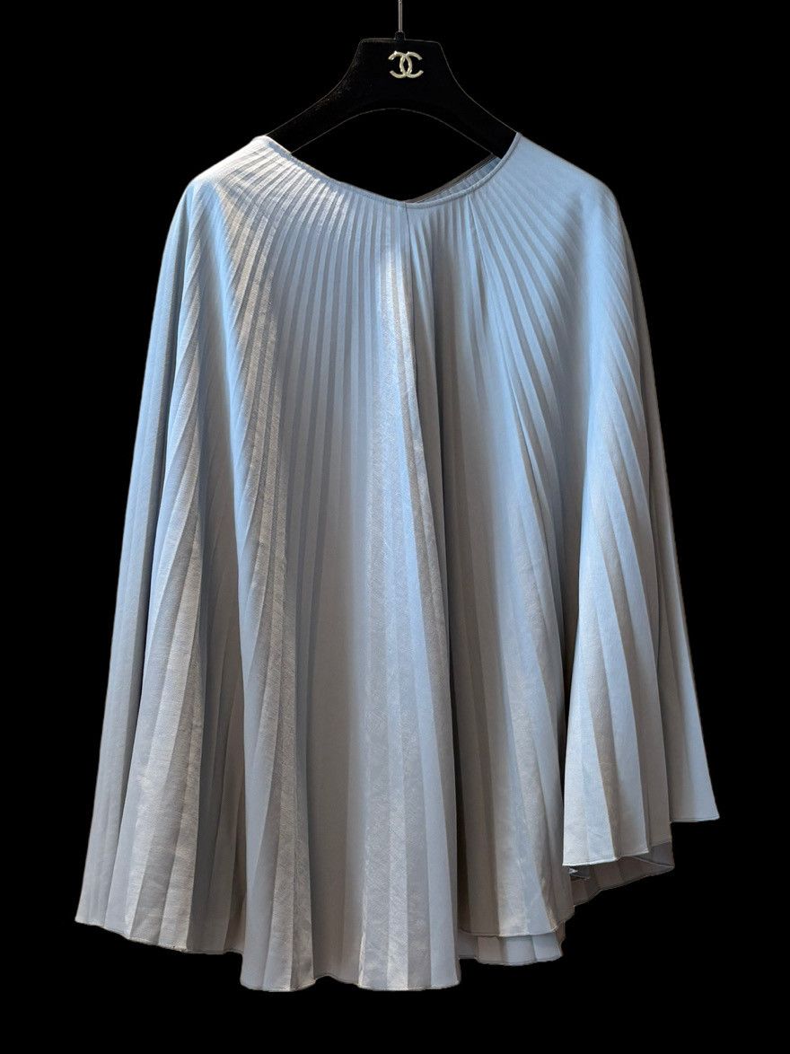 Maison Margiela Maison Margiela Silver Pleated Midi Skirt Size IT 42 Size 28" / US 6 / IT 42 - 1 Thumbnail