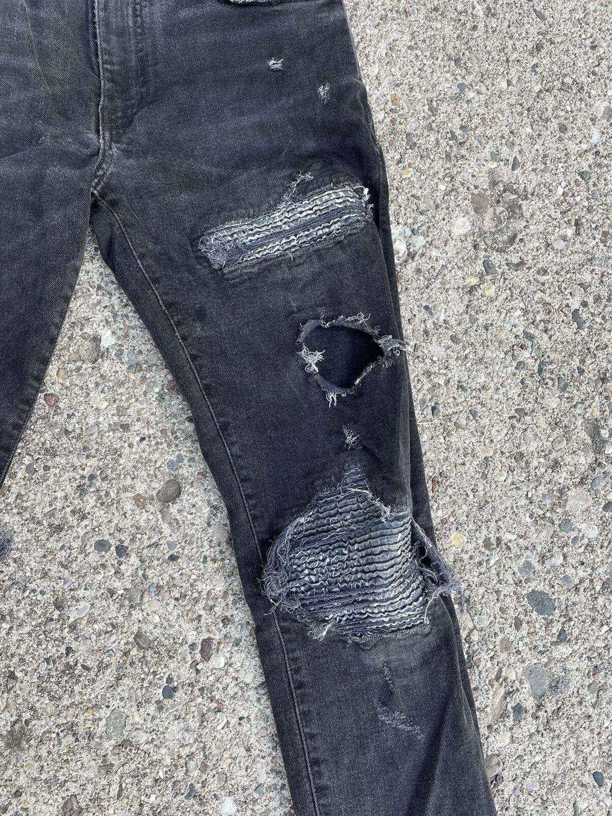 Amiri AMIRI BLACK AND CAMO DISTRESSED DENIM Size US 30 / EU 46 - 4 Thumbnail