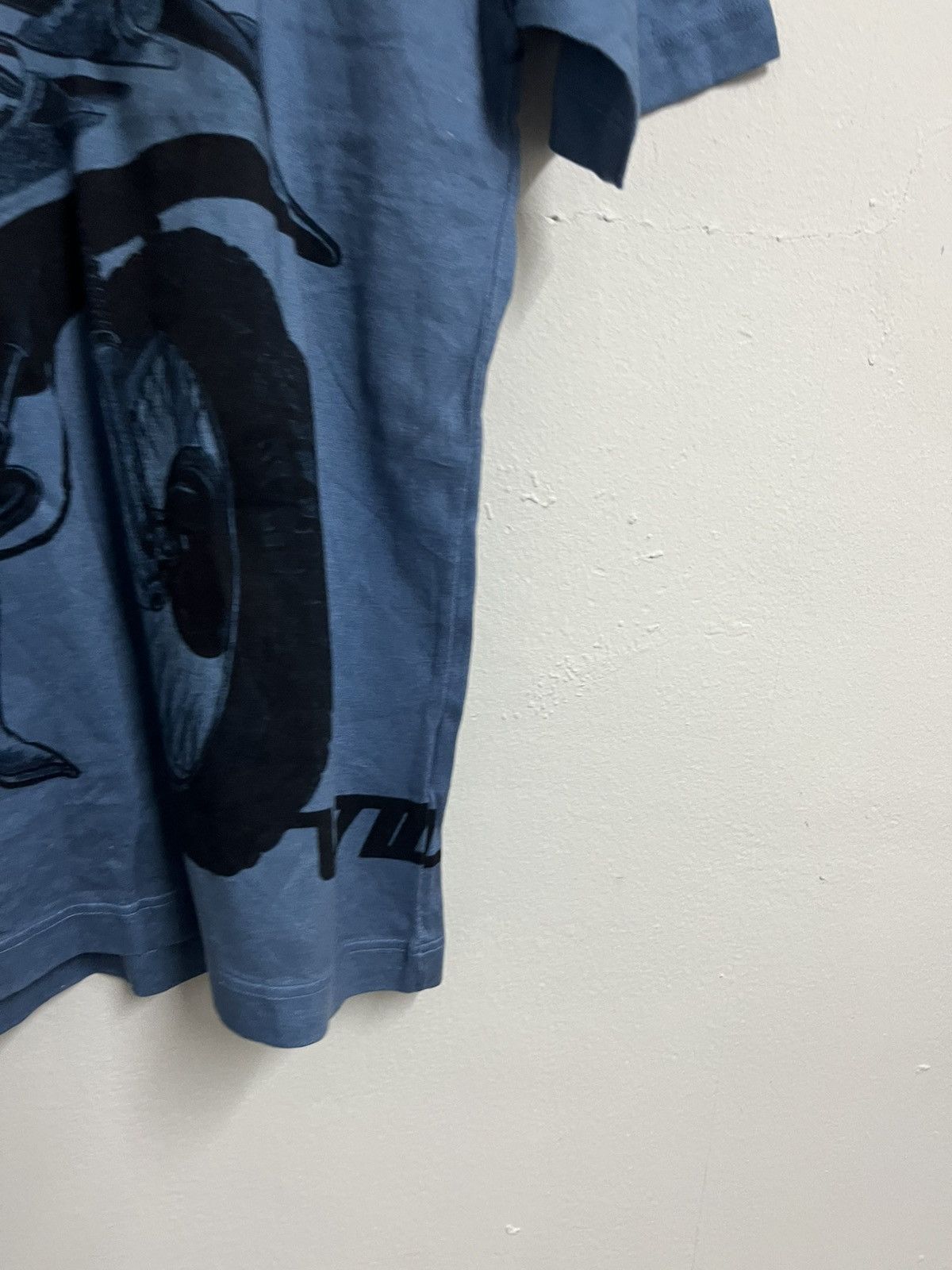 Anime 💥Y2K 2000s WILD SEVEN Sexy Girl Anime Comic Wave Inc Tee Size US L / EU 52-54 / 3 - 6 Thumbnail