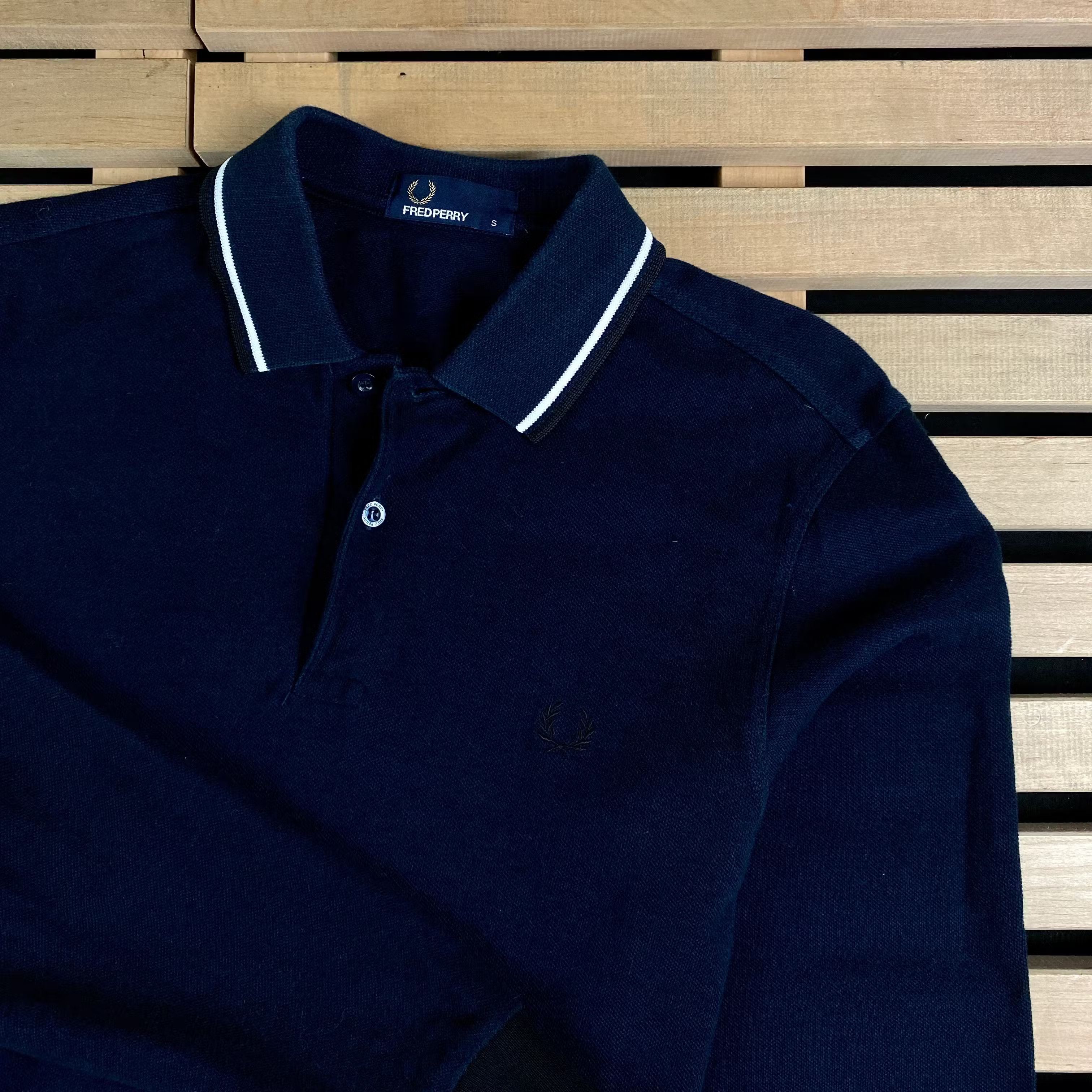 Fred Perry × Vintage Mens Polo Long Sleeve Sweatshirt Fred Perry Size S Size US S / EU 44-46 / 1 - 2 Thumbnail