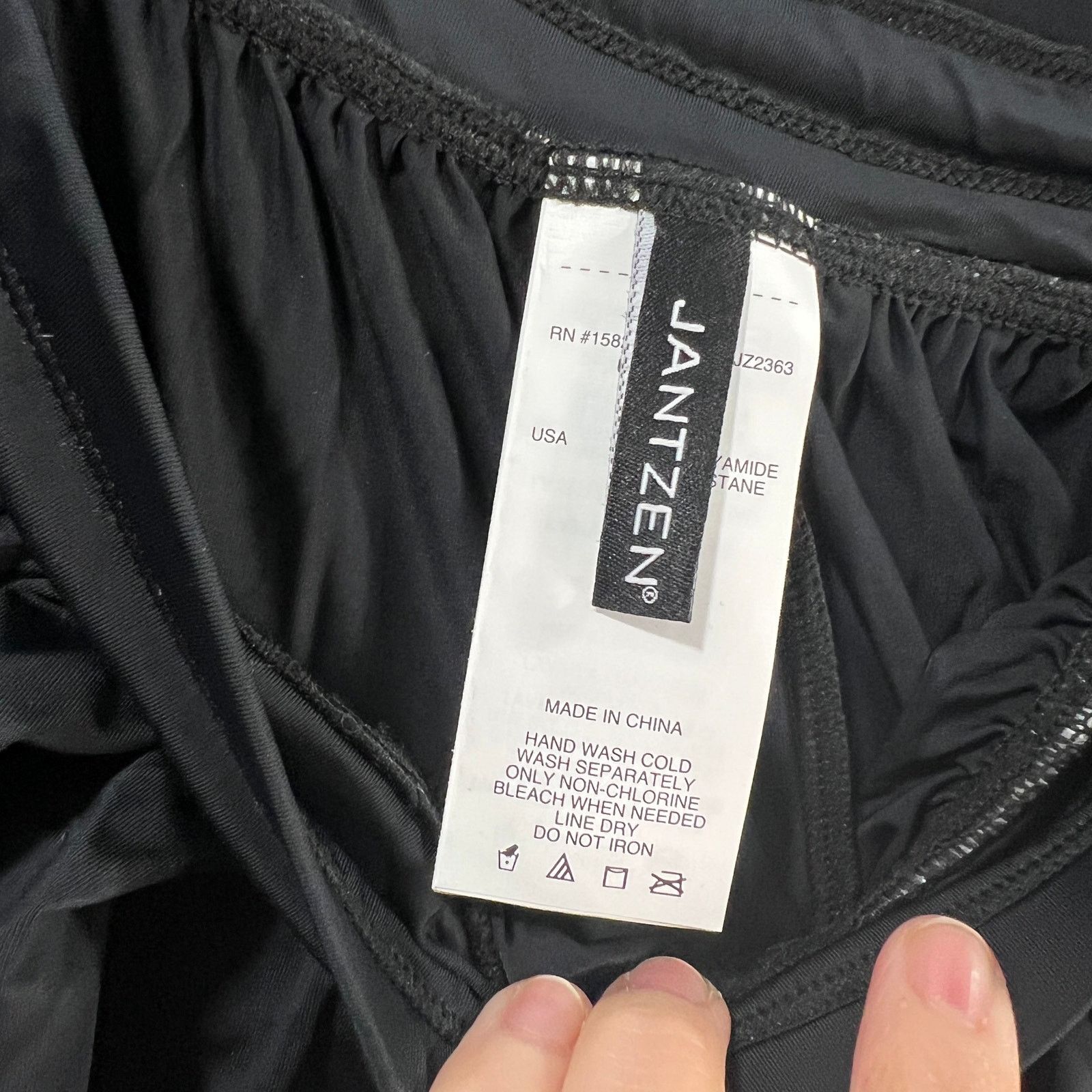 Other Jantzen Cover-Up Swim Over-Short Black, Reg 16 Size XXL / US 16-18 / IT 52-54 - 3 Thumbnail