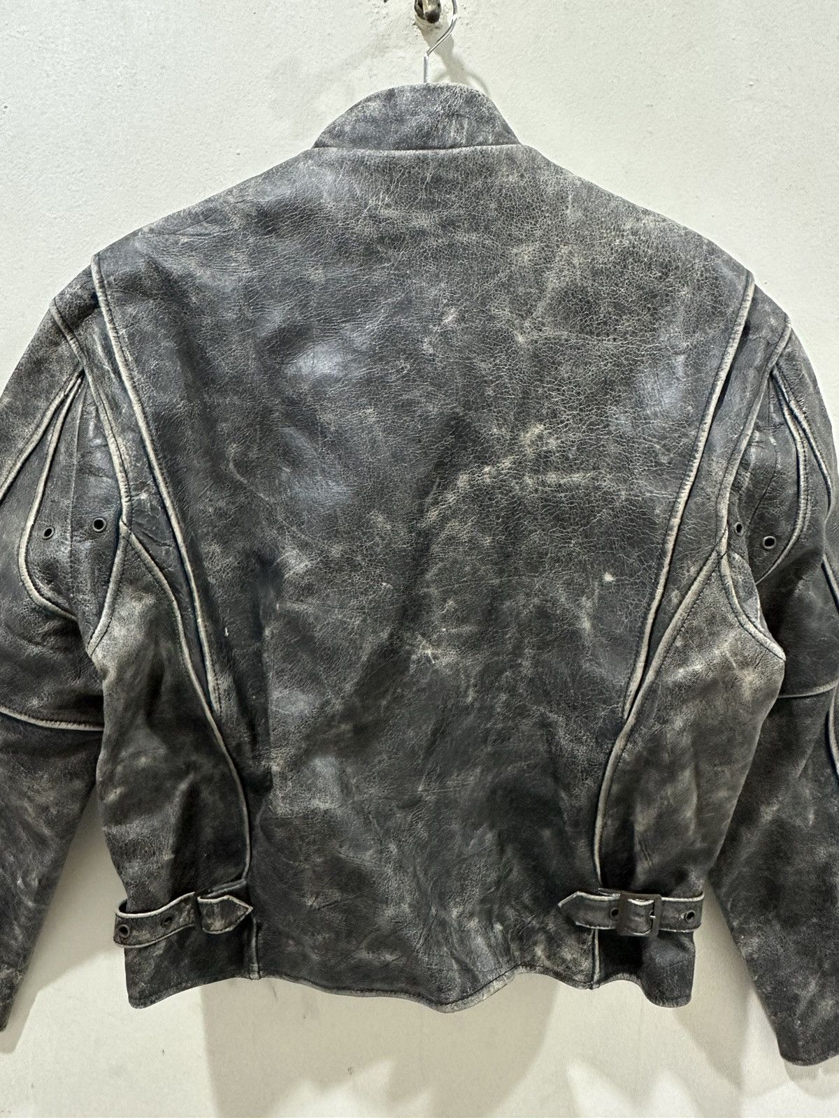 Japanese Brand VTG Genuine Leather Motorcycles Distress Jacket Size US L / EU 52-54 / 3 - 12 Thumbnail