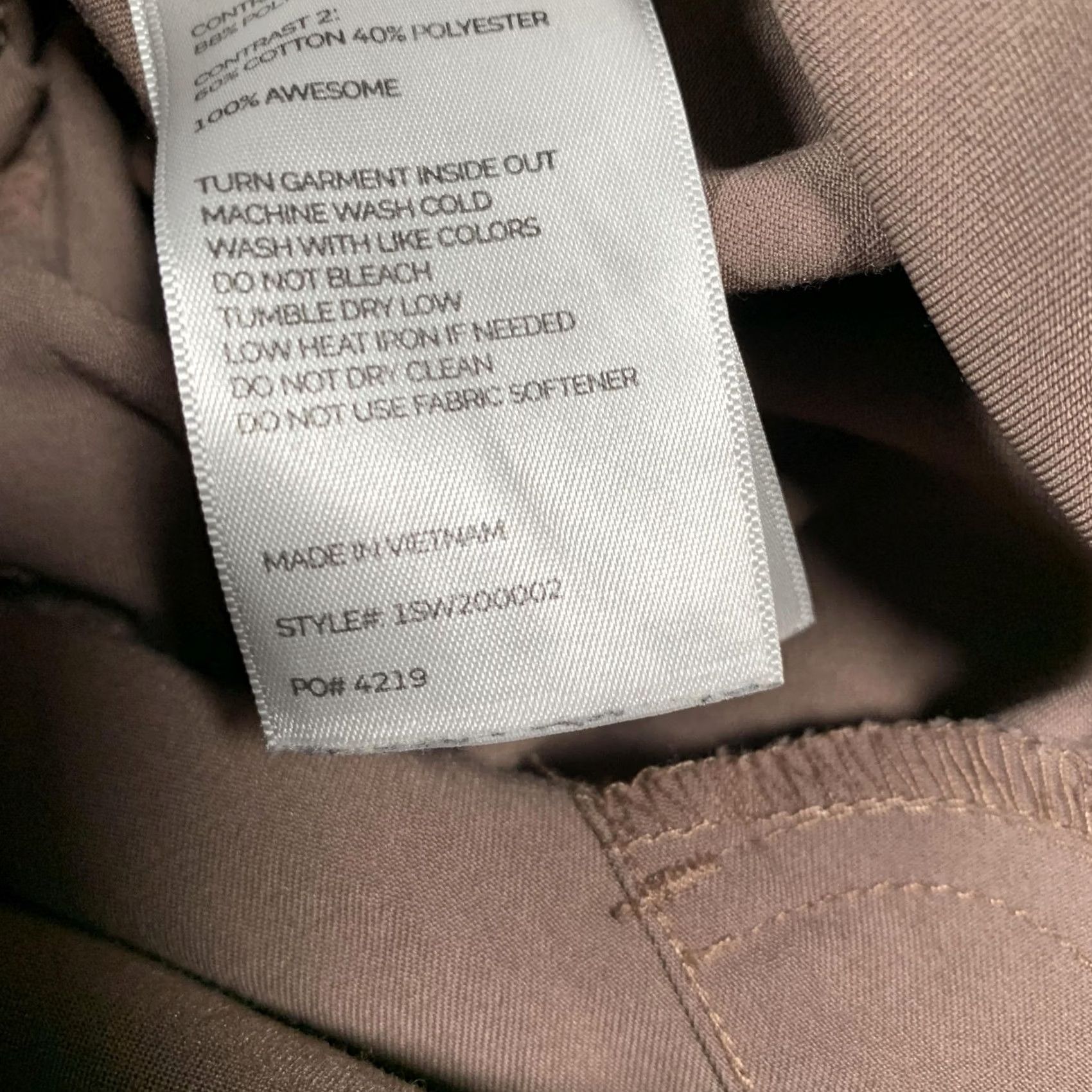 Vintage FIGS Technical Collection Jogger Scrub Pants Womens 3XL Petite Brown Zip Pocket Size 40" / US 18 - 7 Thumbnail