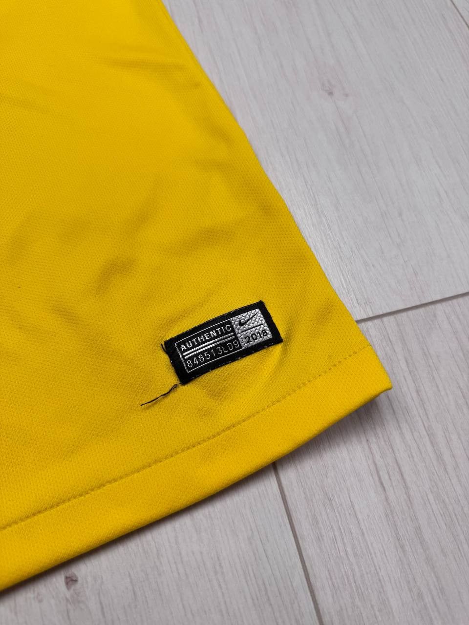 Nike Nike Brazil National Team 2018 Home Soccer Jersey T-shirt Size US S / EU 44-46 / 1 - 8 Thumbnail