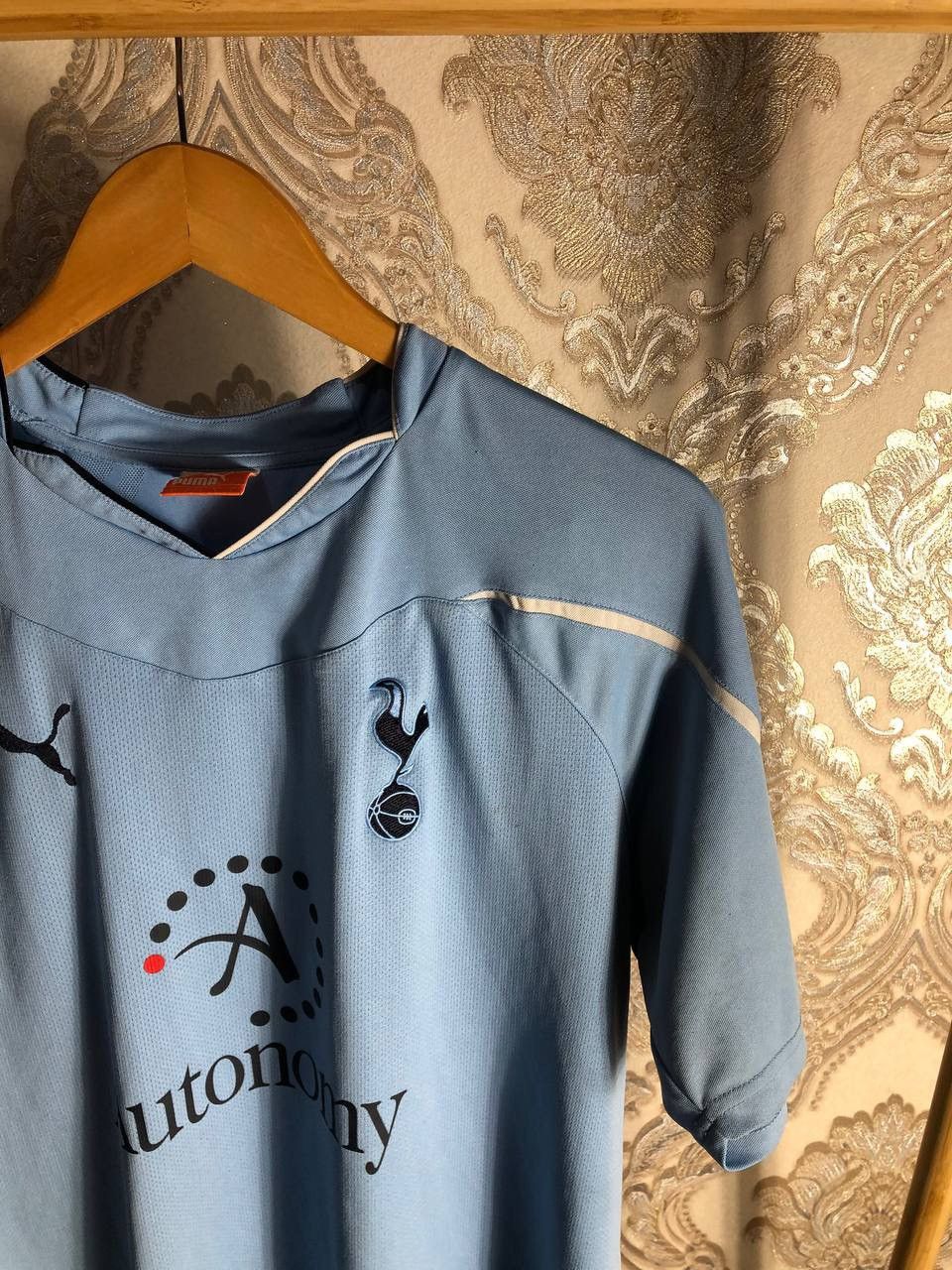 Puma VINTAGE PUMA FC TOTTENHAM HOTSPUR ENGLAND SOCCER JERSEY 90s Size US L / EU 52-54 / 3 - 5 Thumbnail
