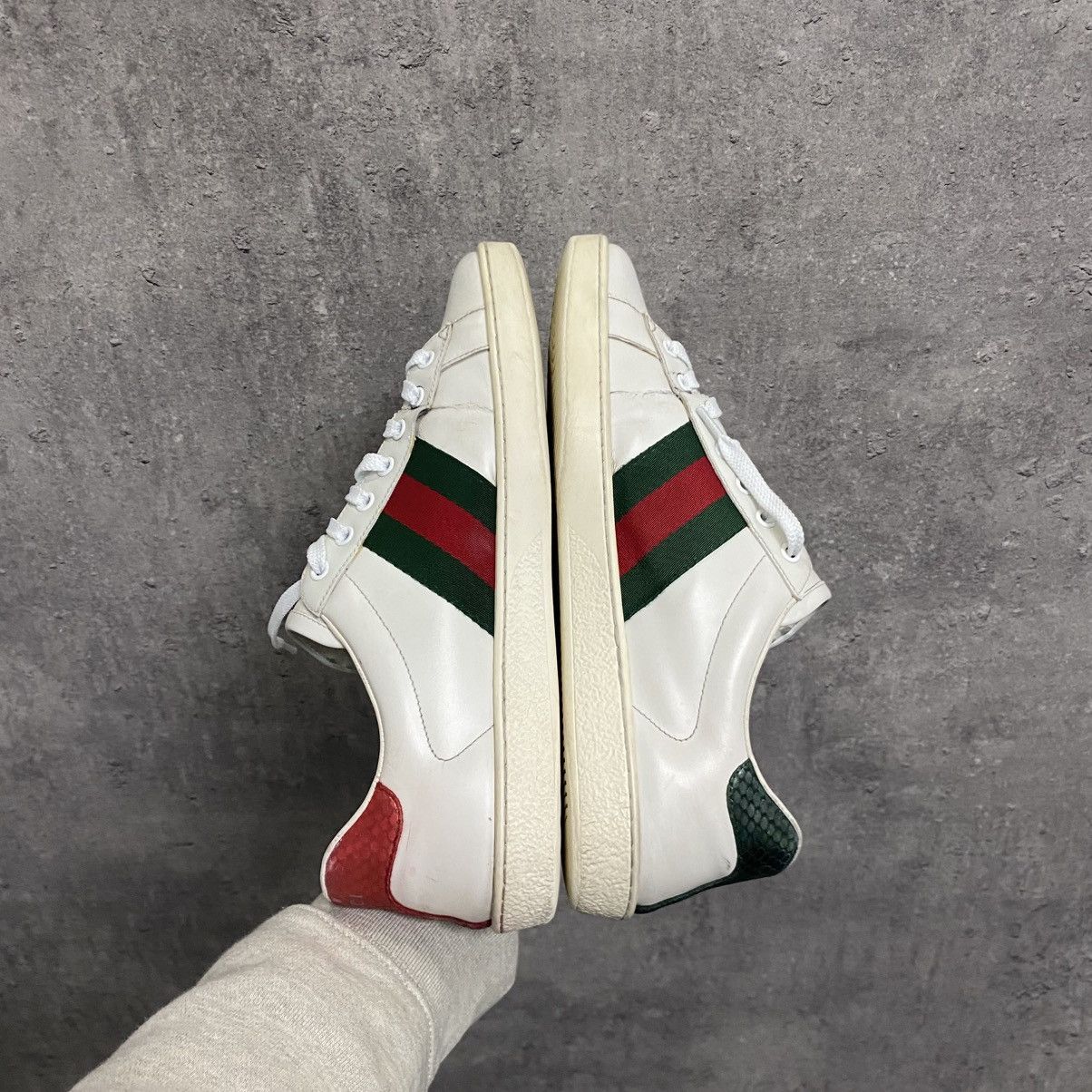 Gucci Gucci Ace Bee Shoes Size US 8.5 / EU 41-42 - 9 Thumbnail