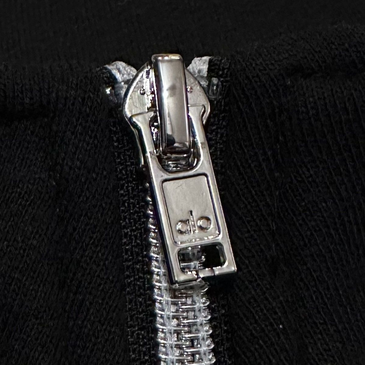 Alo Alo Yoga Accolade 1/4 Zip Pullover Black Sweatshirt Medium Size M / US 6-8 / IT 42-44 - 4 Thumbnail