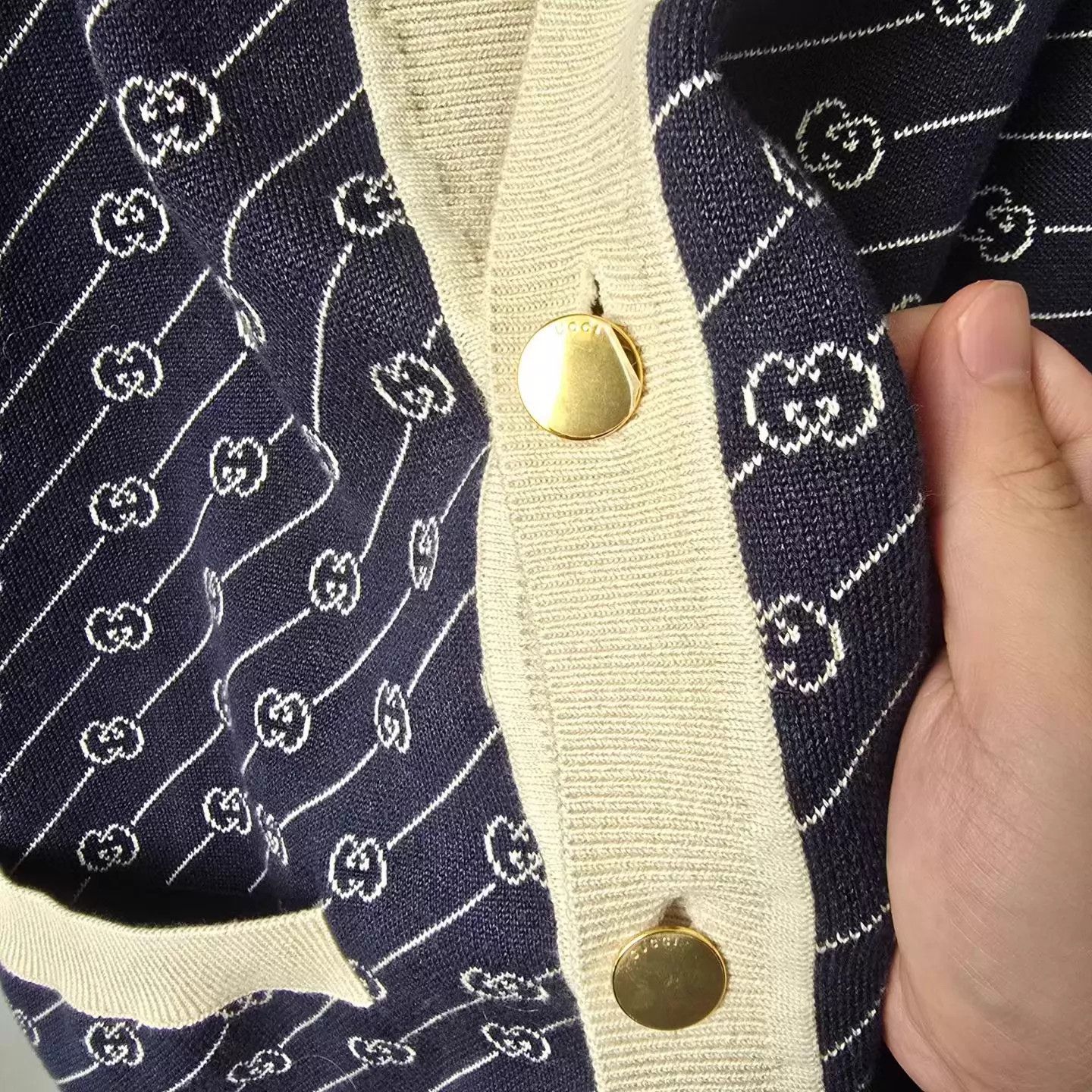 Gucci GUCCI GG All-Over Logo Diag Stripe Silk-Cotton Cardigan Size US M / EU 48-50 / 2 - 5 Thumbnail