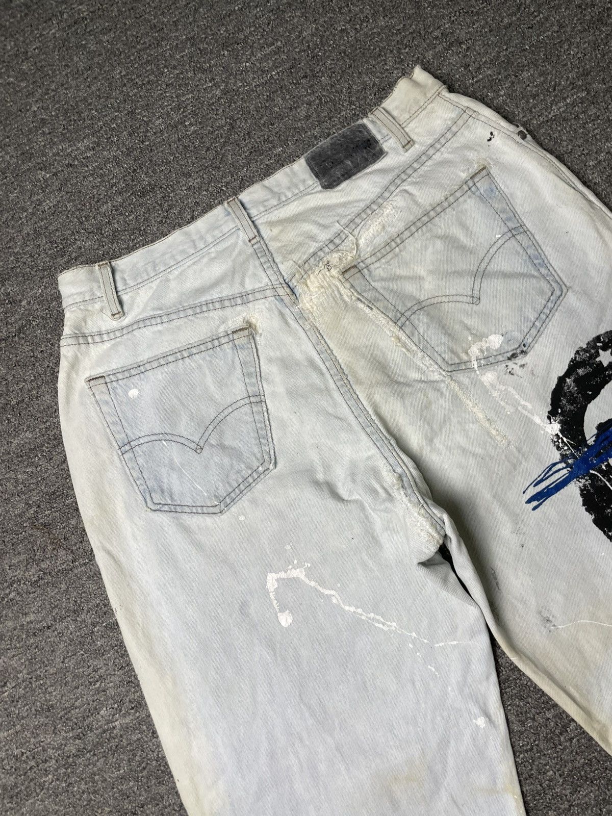 Levi's Vintage Levis Custom Print Denim Jeans (74) Size US 35 - 19 Thumbnail