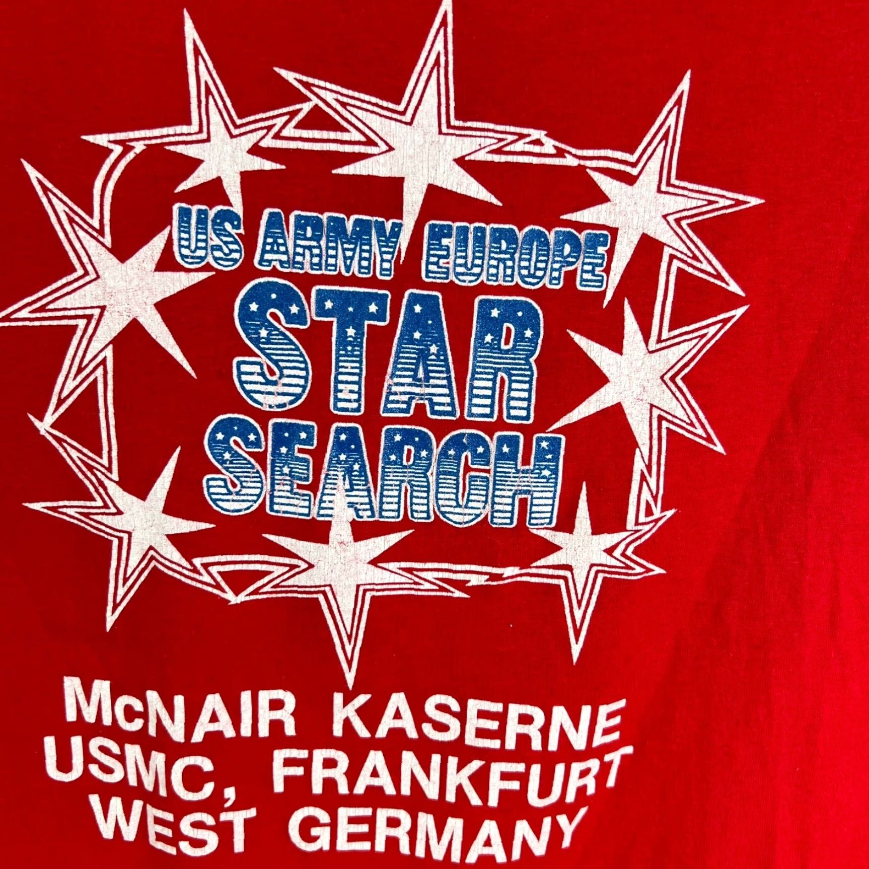 Vintage VINTAGE US Army Europe Frankfort WG Graphic T-Shirt Adult L Red Limited Edition Music Mens Size US L / EU 52-54 / 3 - 2 Thumbnail