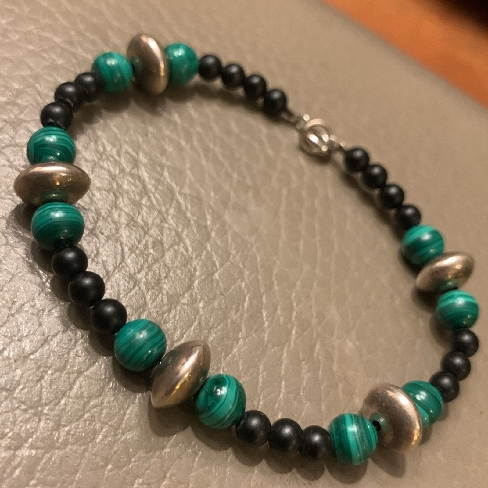 Vintage 925 Sterling silver,malachite and onyx beads bracelet Size ONE SIZE - 6 Thumbnail