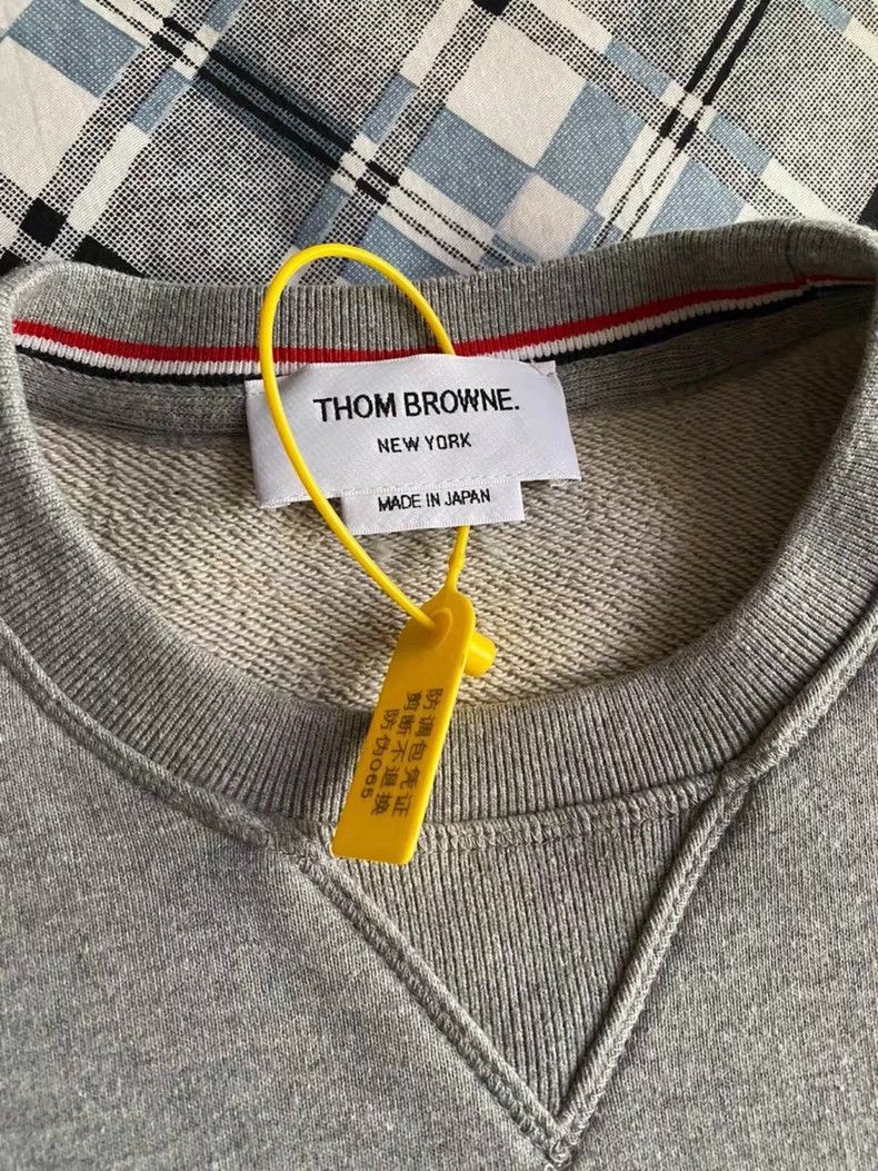 Thom Browne Thom browne Classic sports four-bar round-neck pullover swe Size US L / EU 52-54 / 3 - 4 Thumbnail