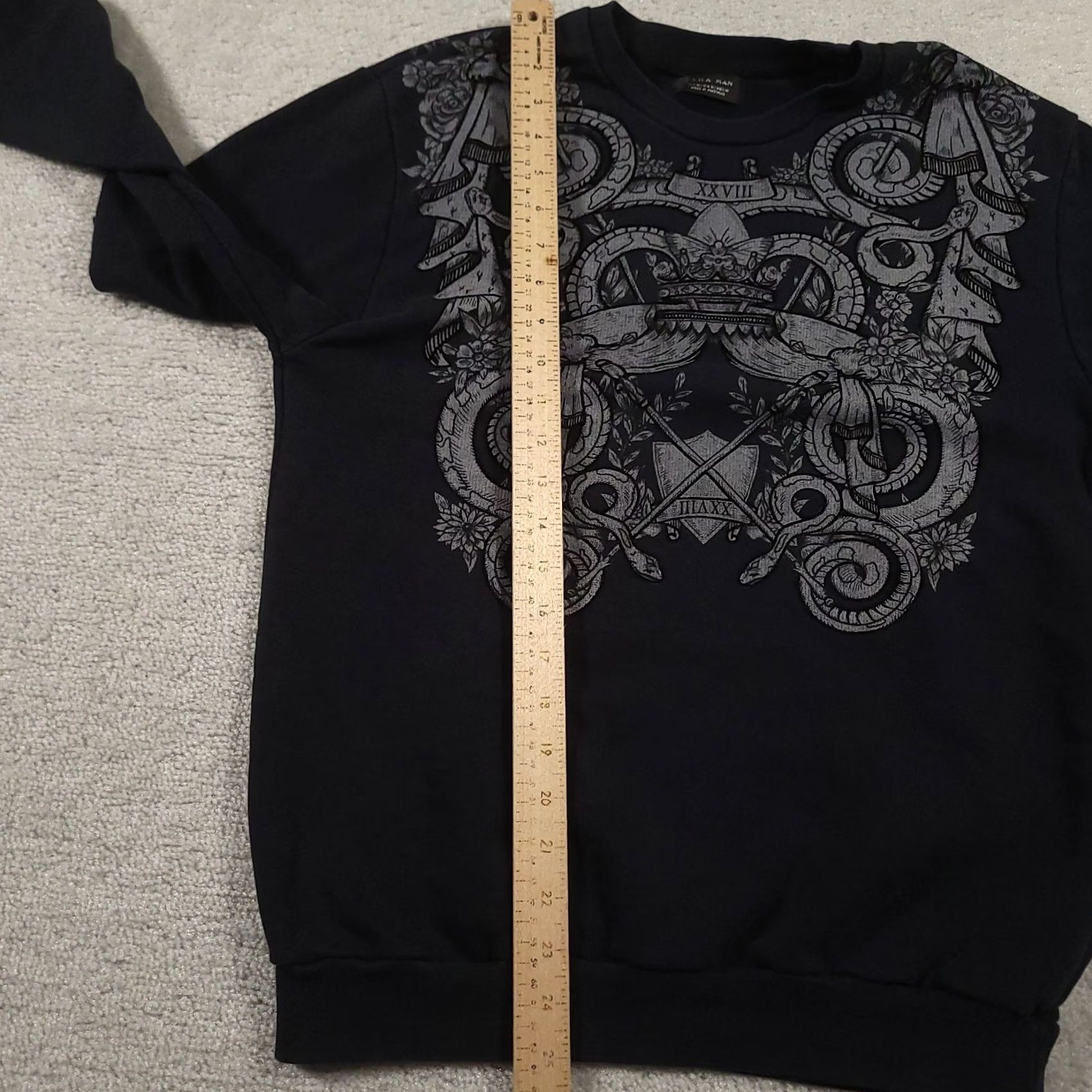 Zara Zara Man Black & Gray Snakes Sweater Size Medium Size US M / EU 48-50 / 2 - 7 Thumbnail