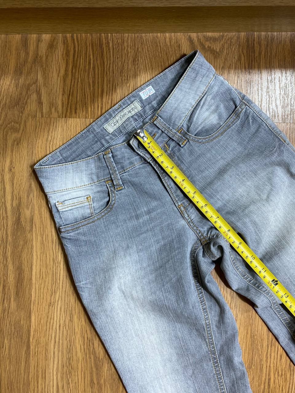 Calvin Klein × Vintage Vintage Y2K Light Wash Calvin Klein Essential Denim Jeans! Size US 26 / EU 42 - 10 Thumbnail