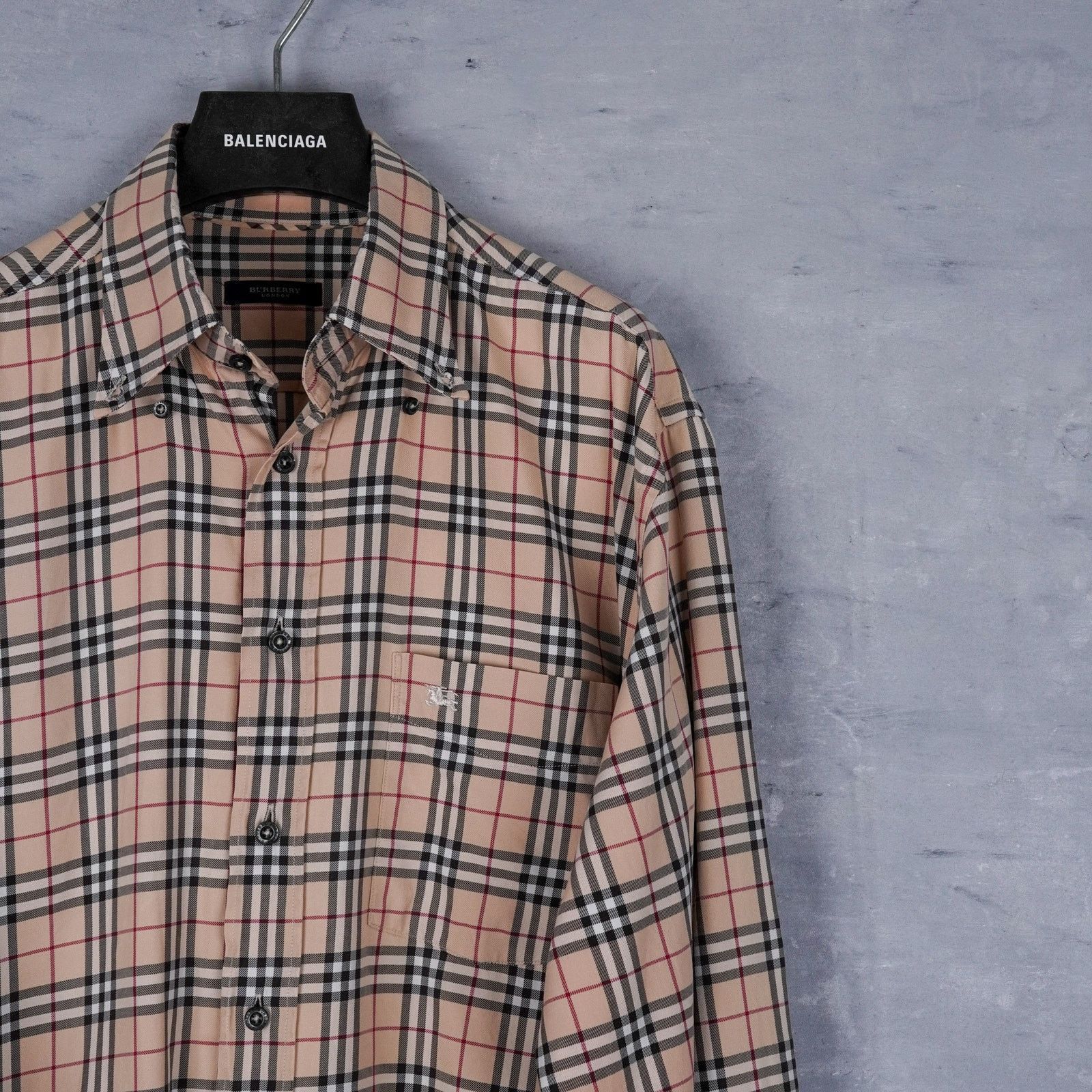 Burberry Vintage burberry beige nova check button down collar shirt Size US L / EU 52-54 / 3 - 2 Thumbnail