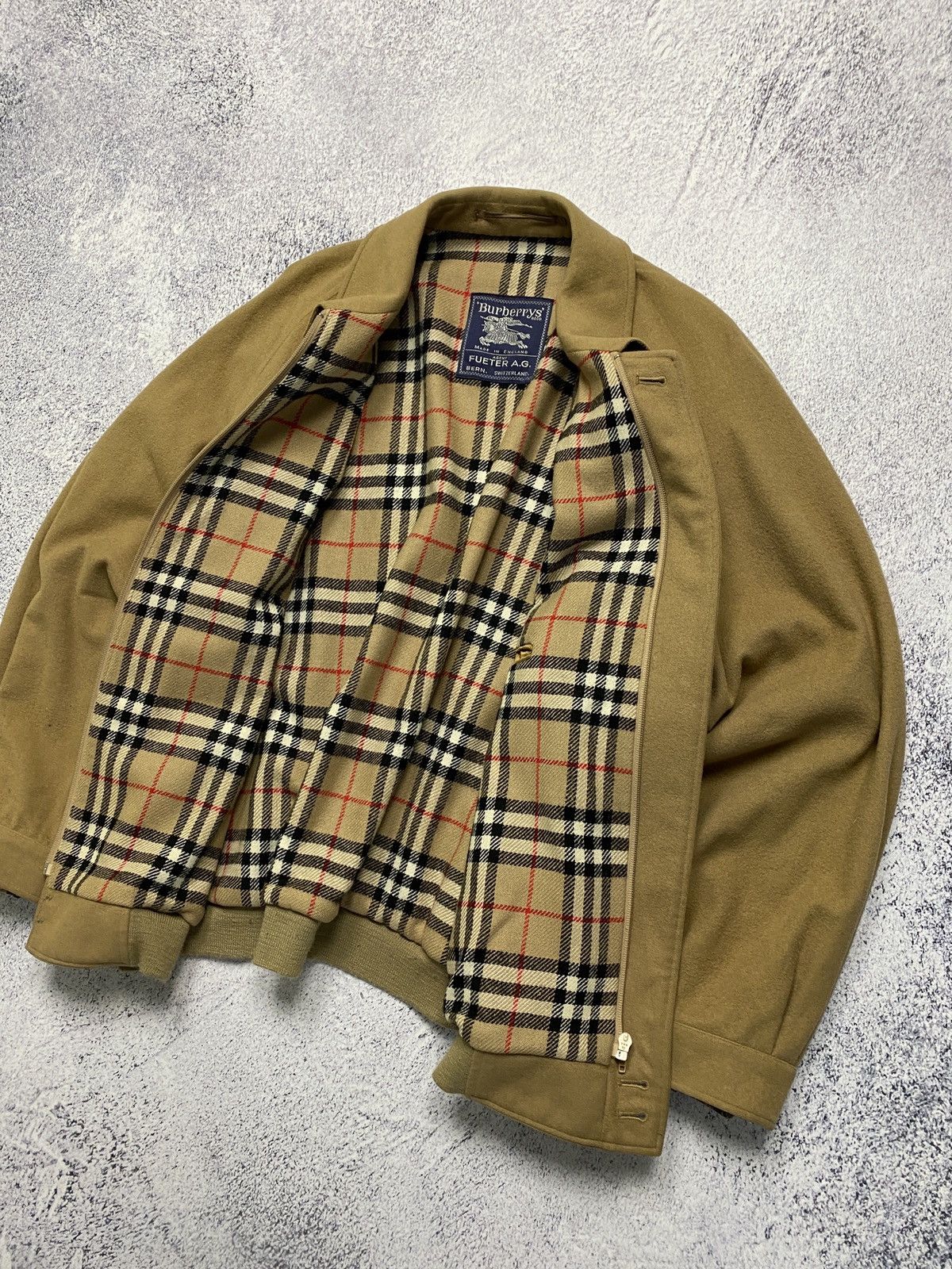 Burberry × Vintage Vintage Burberrys Prorsum Alpaca Wool Bomber Jacket Rare Size US L / EU 52-54 / 3 - 2 Thumbnail