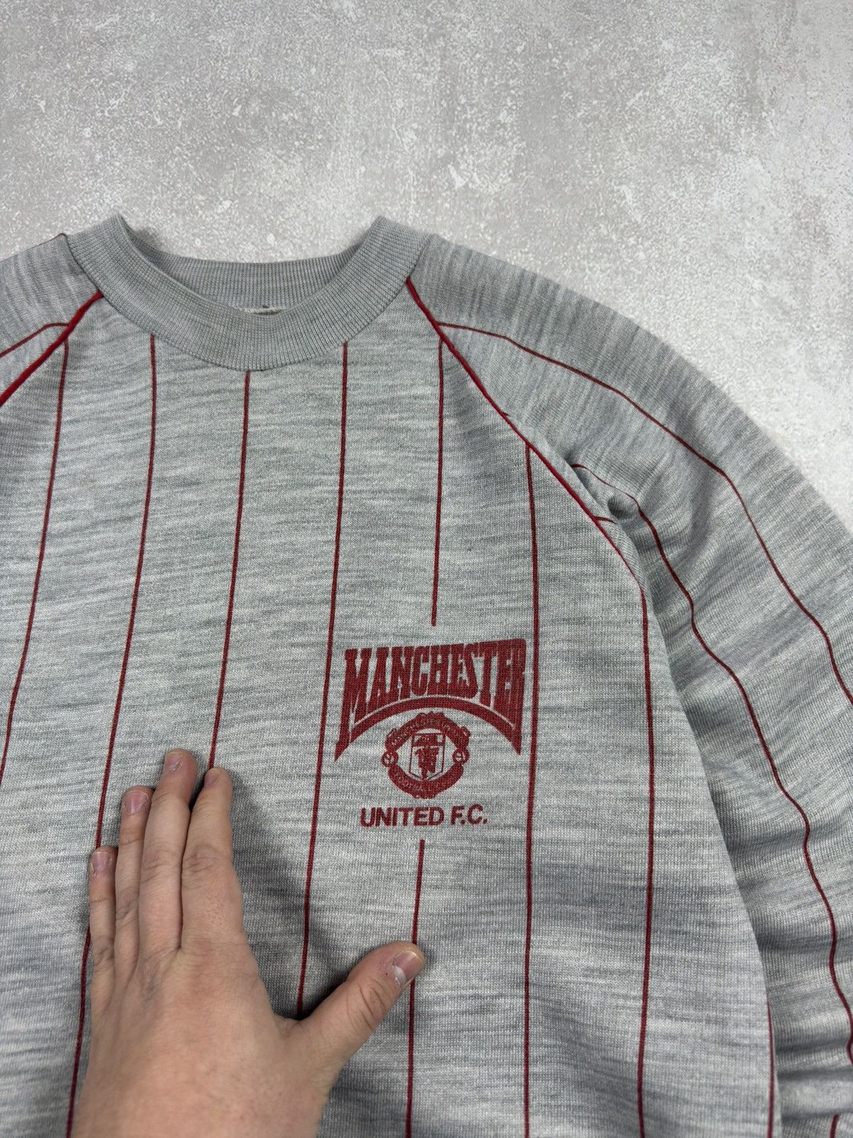 Umbro Vintage Manchester United 1983 Football Sweatshirt 90s Size US M / EU 48-50 / 2 - 4 Thumbnail