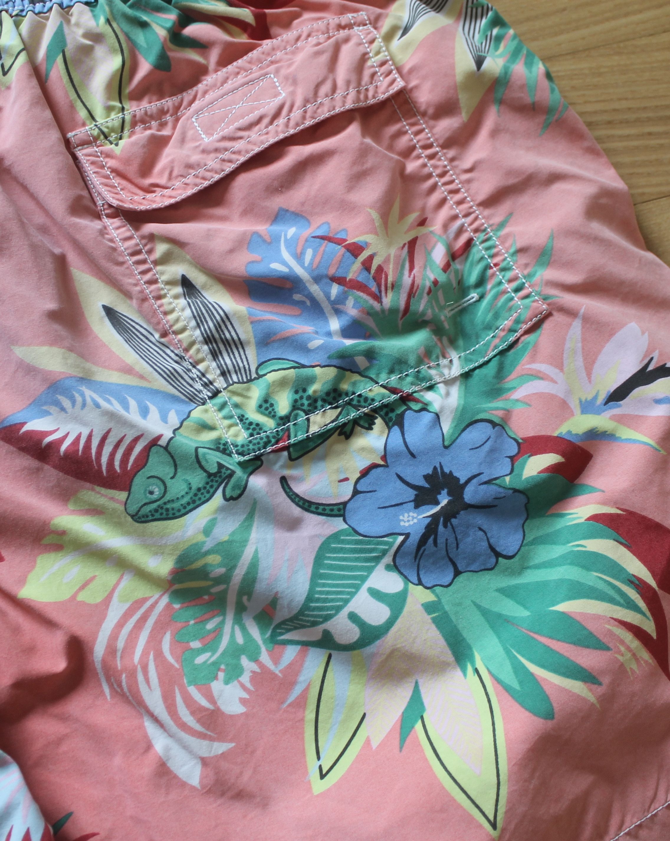 Vilebrequin Vilebrequin Hawaiian Trunks Swim Shorts Size XXL Size US 36 / EU 52 - 5 Thumbnail