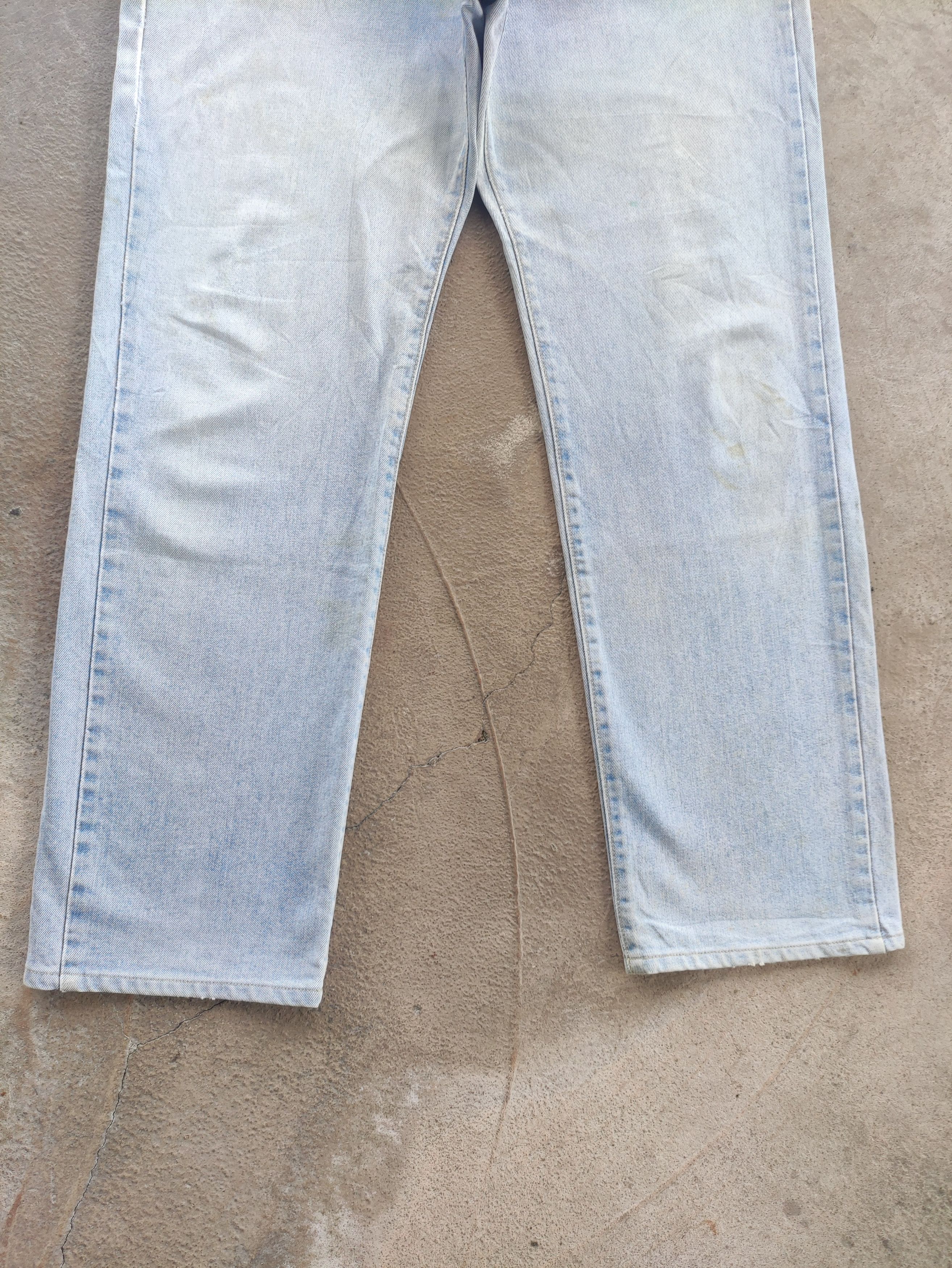 Vintage Edwin Jean Distressed Faded Denim Waist 35