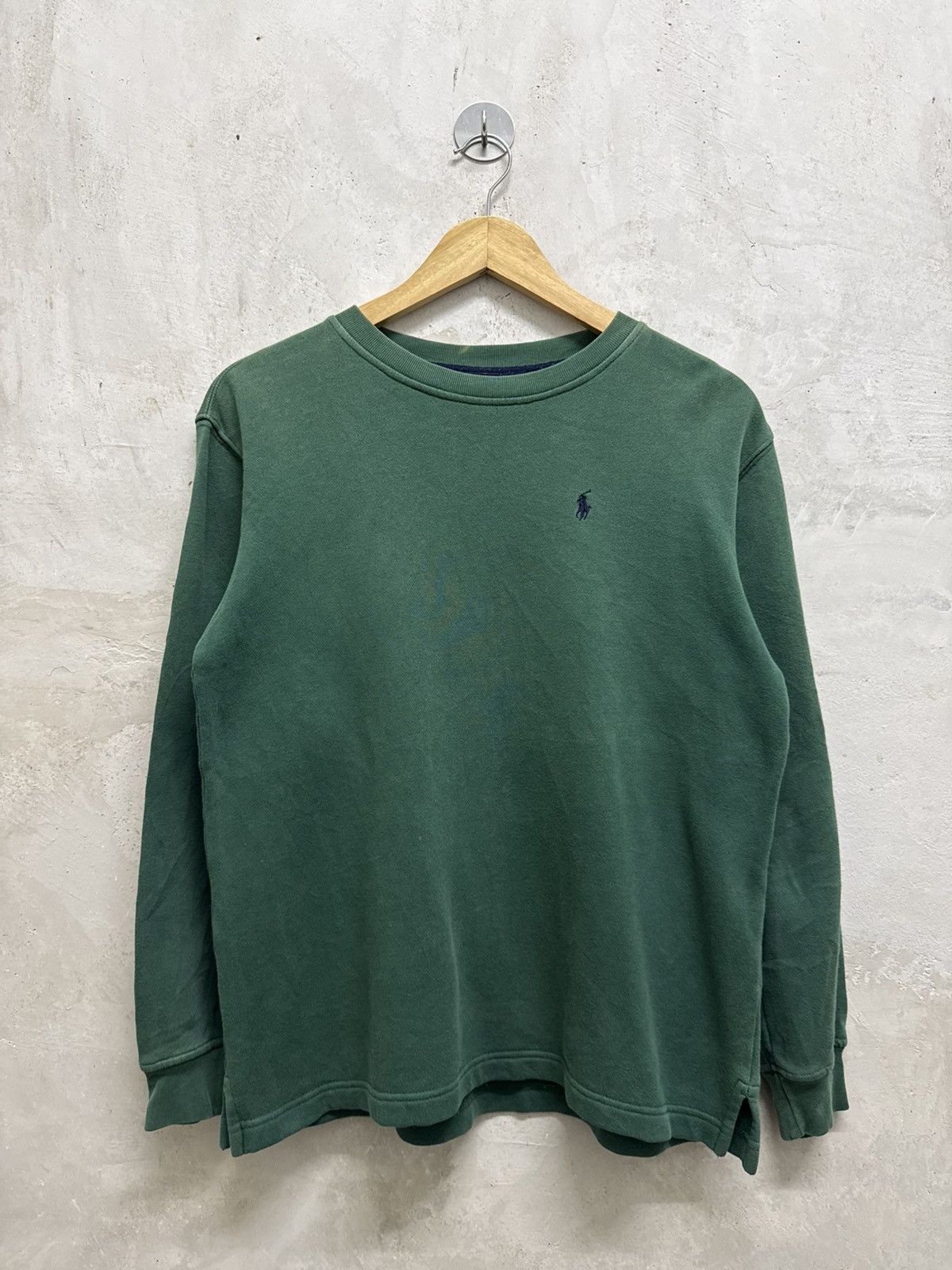 Polo Ralph Lauren Polo Ralph Lauren Small Pony Distressed Crewneck Size US S / EU 44-46 / 1 - 1 Thumbnail