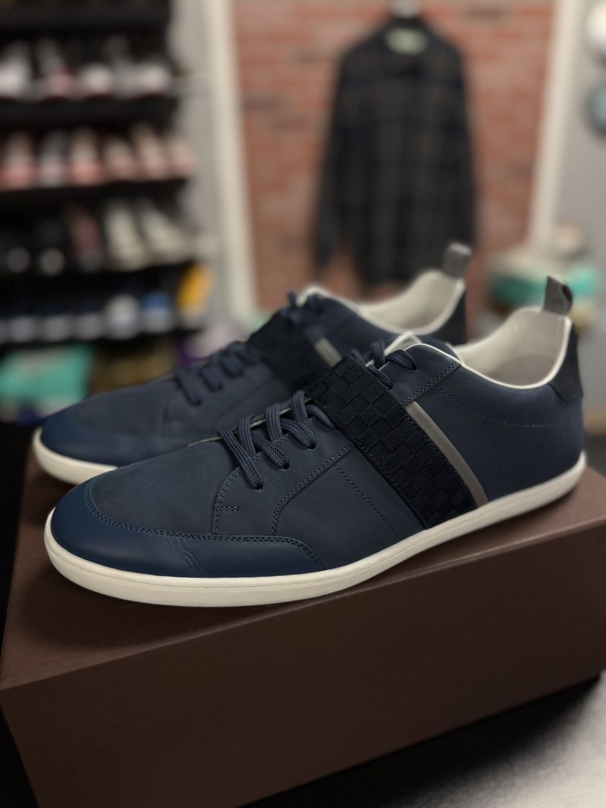 Louis Vuitton Louis Vuitton Blue Lowtop Sneaker Size 10UK/11US Size US 11 / EU 44 - 9 Thumbnail
