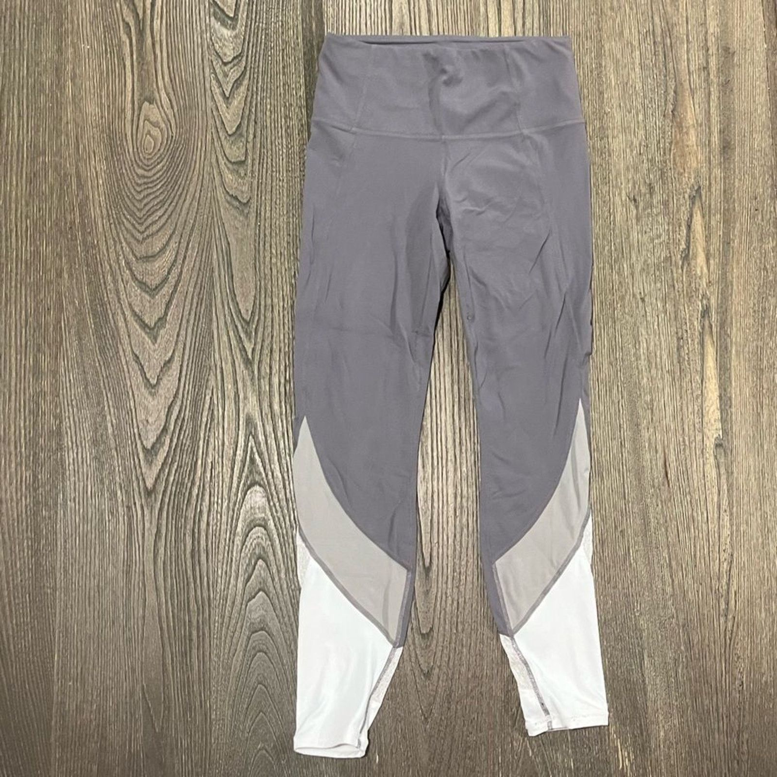 Athleta Athleta Salutation Leggings Mesh Colorblock High Rise Yoga Size 24" / US 00 / IT 34 - 1 Thumbnail